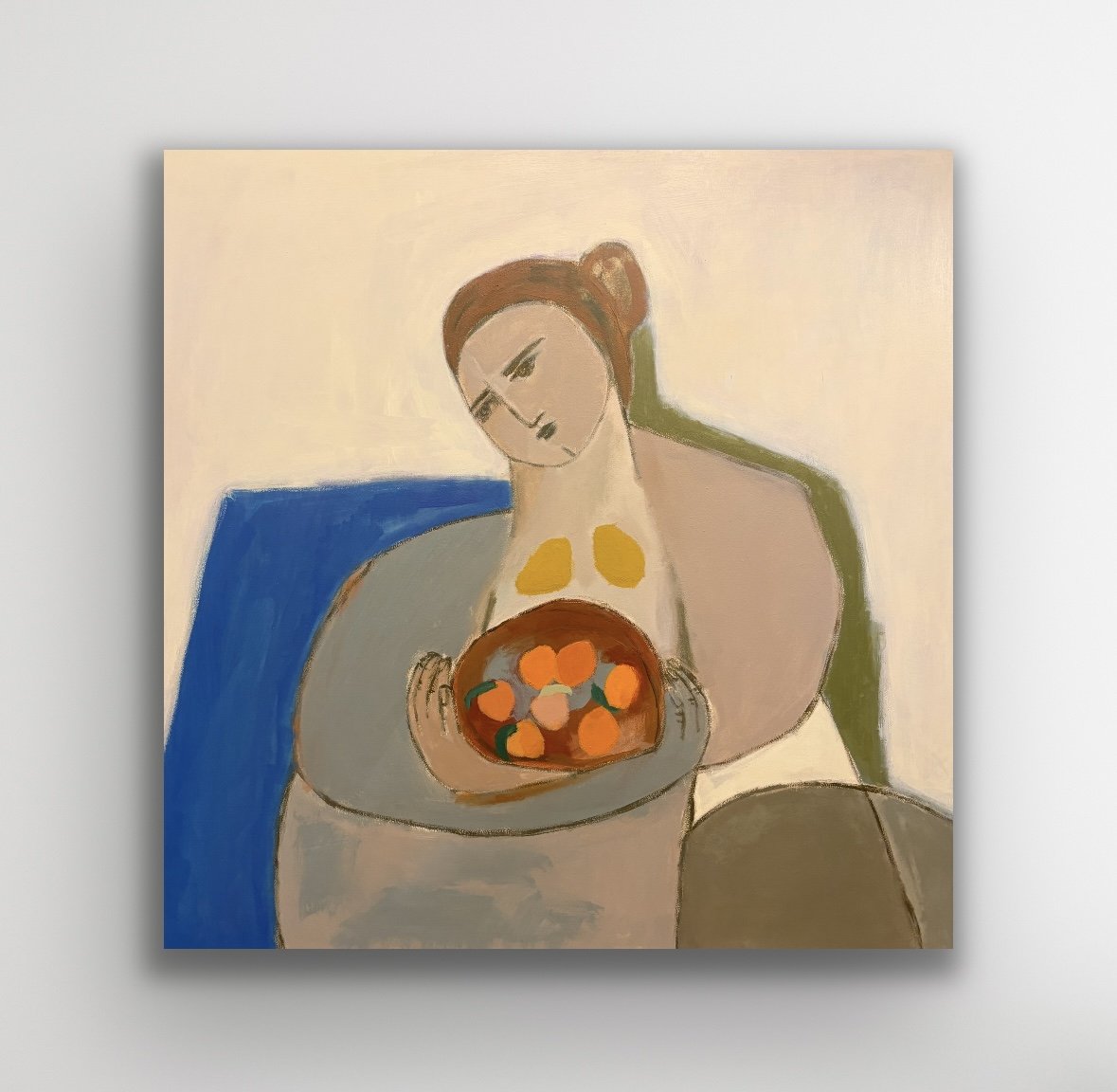 Anna & a Bowl of Peaches