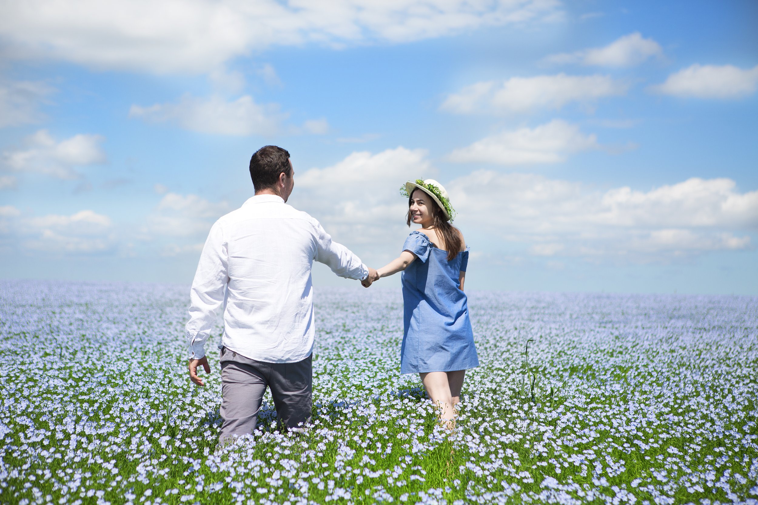 Living Field and Relationship Connection