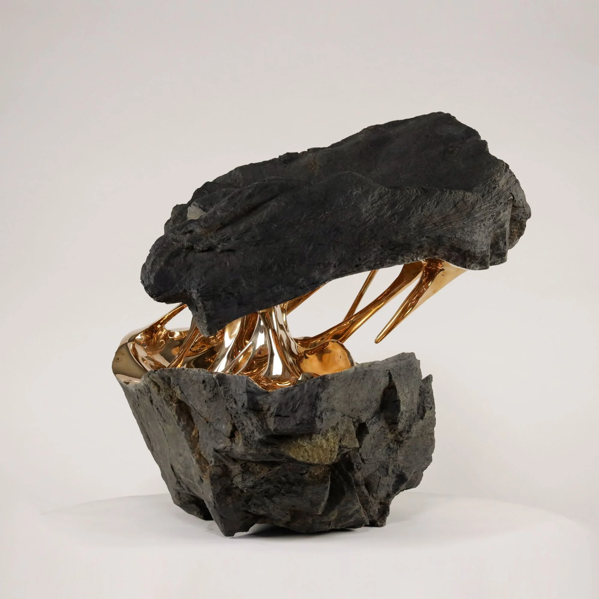 gaia-sculpture-by-romain-langlois-6.jpg