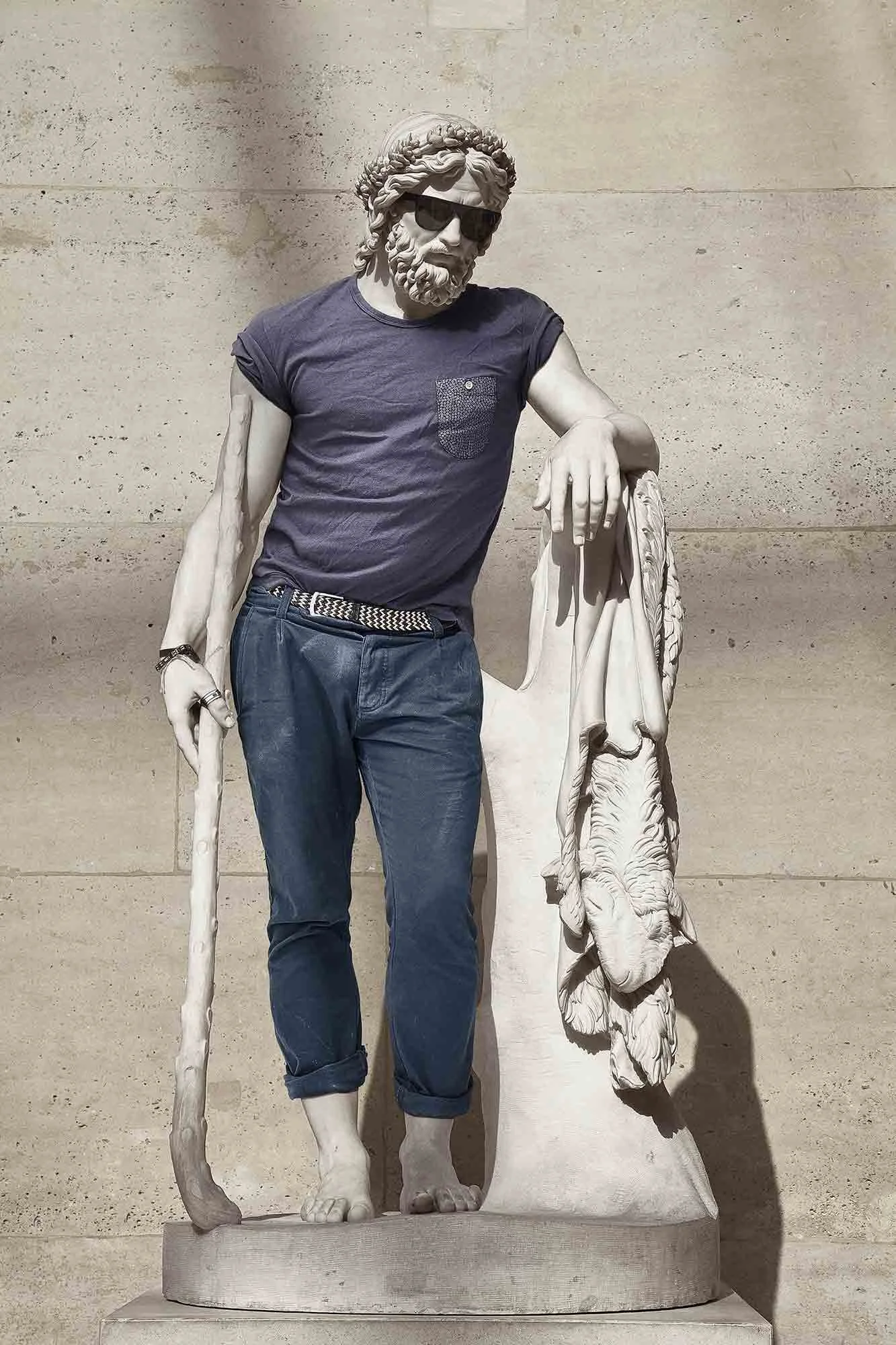Leo-Caillard-Hipster-in-Stone-I-AristeusV2web.jpg