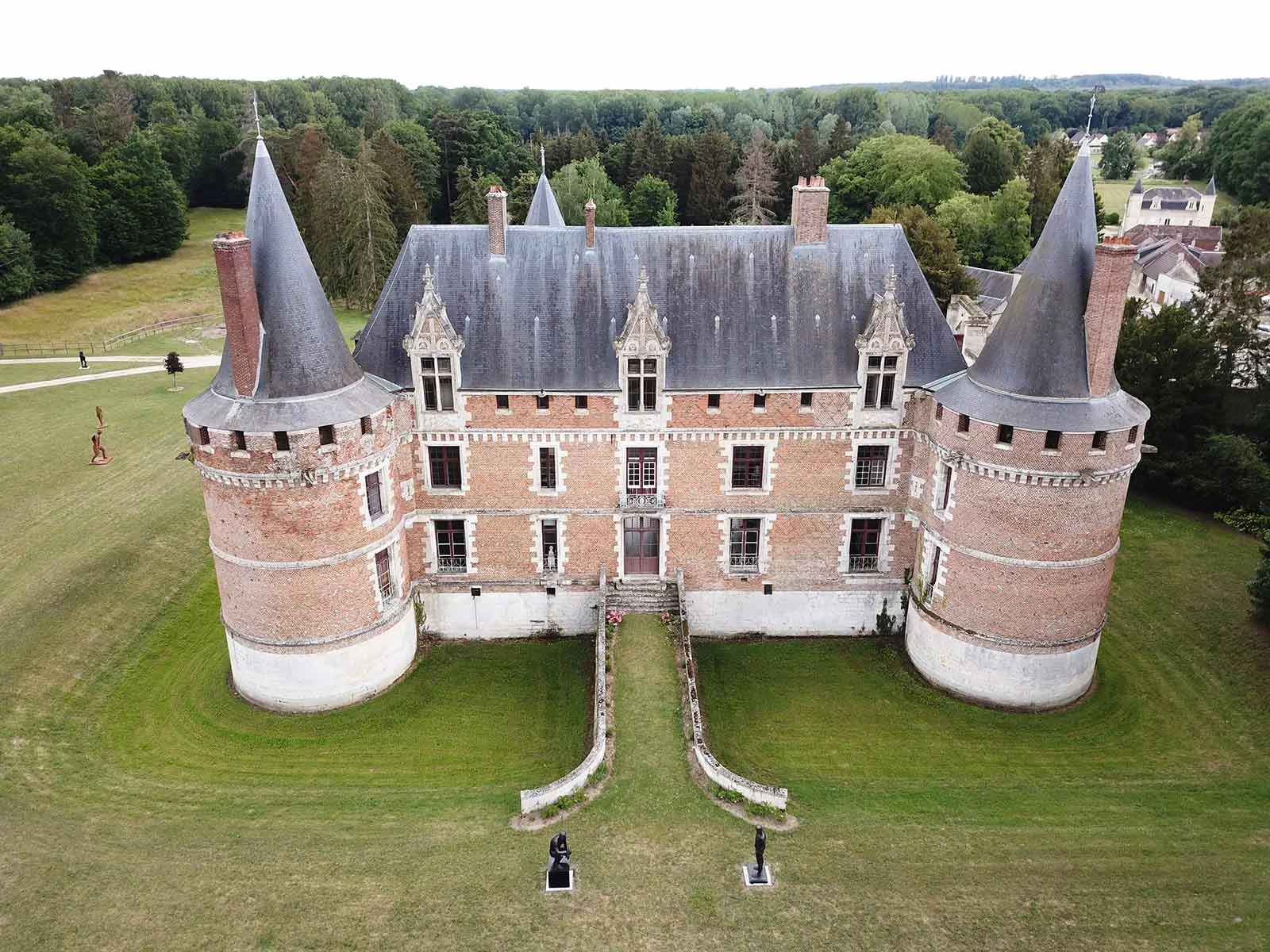 3a-GB-PB-facade-ouest-aerien-DJI_0223web.jpg