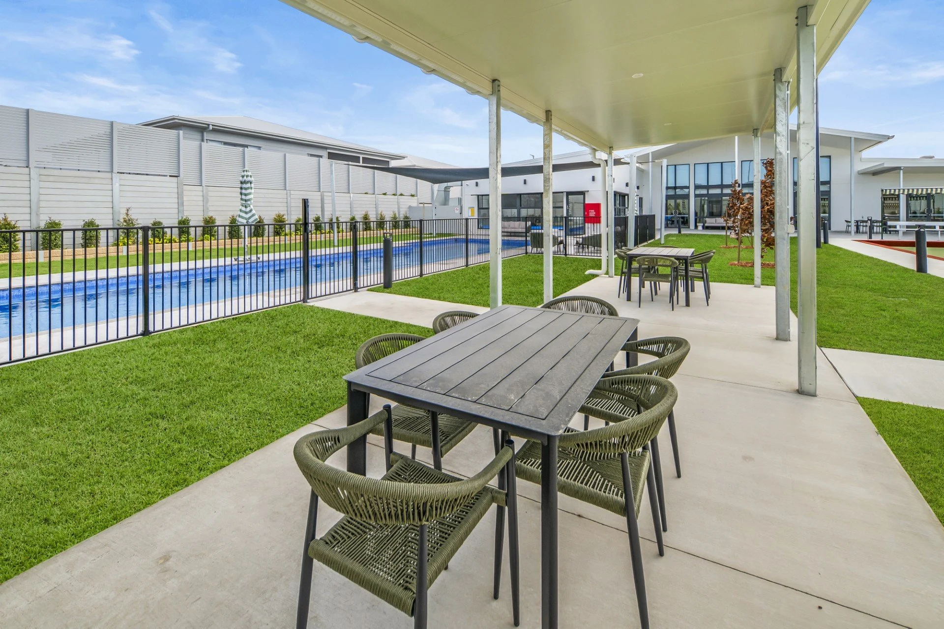 d73cb160-7834-48bd-913d-f2d33ecea81f.jpg