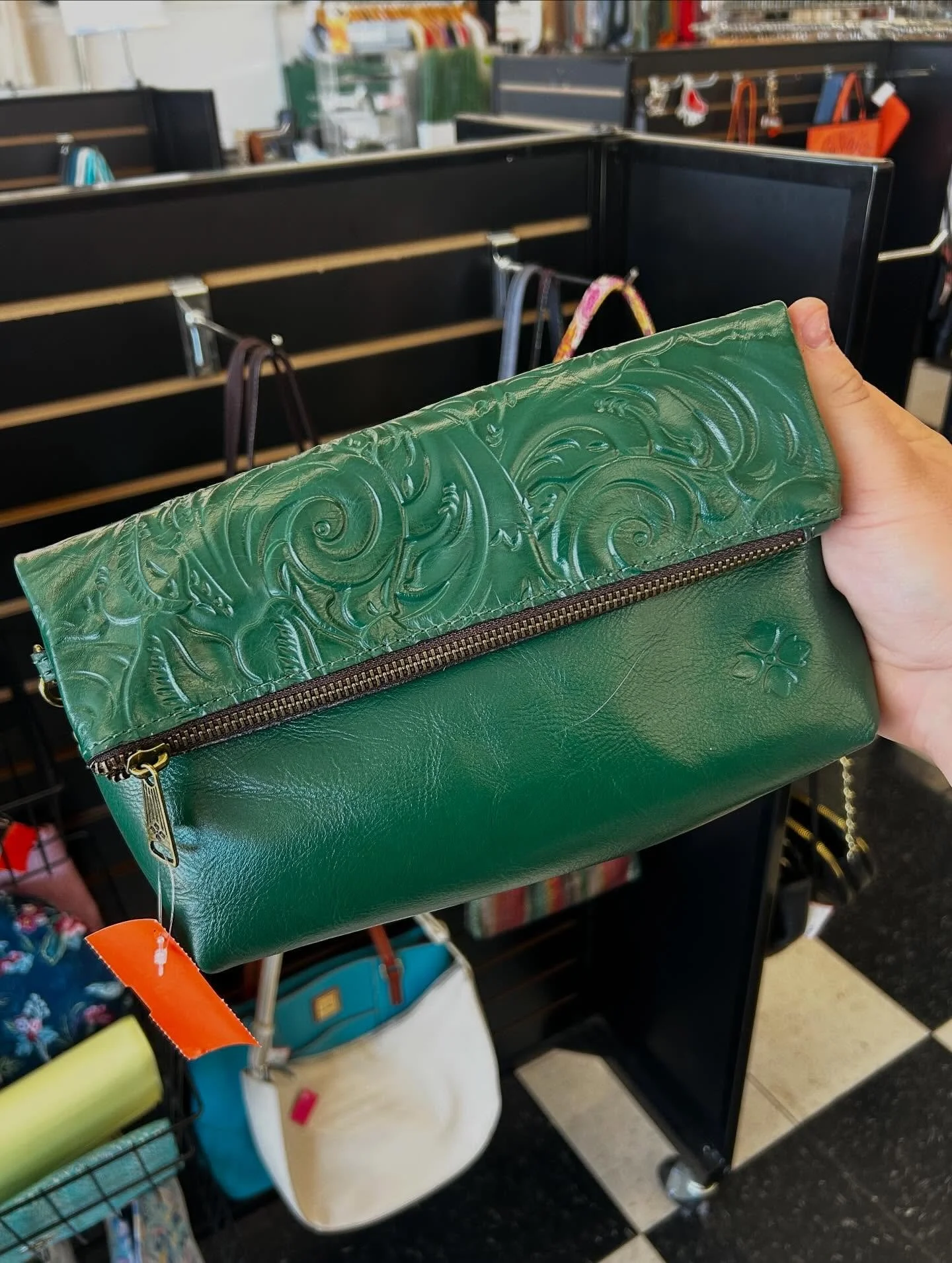 Patricia Nash, Kate Spade, Coach, &amp; more available around our stores! Take a look for yourself ✨😎