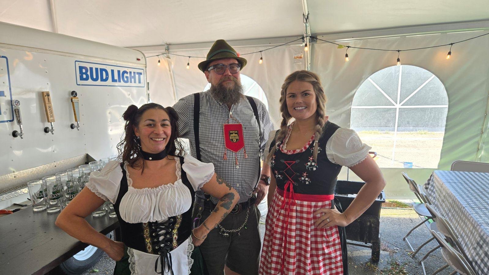 Oktoberfest2.jpg