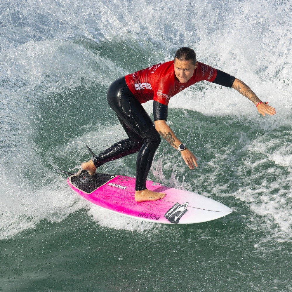 Burton at J-BAY!!
@sarahbaum___ has scored a wildcard entry into the the J-BAY Championship Tour event, starting tomorrow! J-Bay is one of the most iconic waves in the world and to have Sarah representing the surfing community of Newcastle in the e