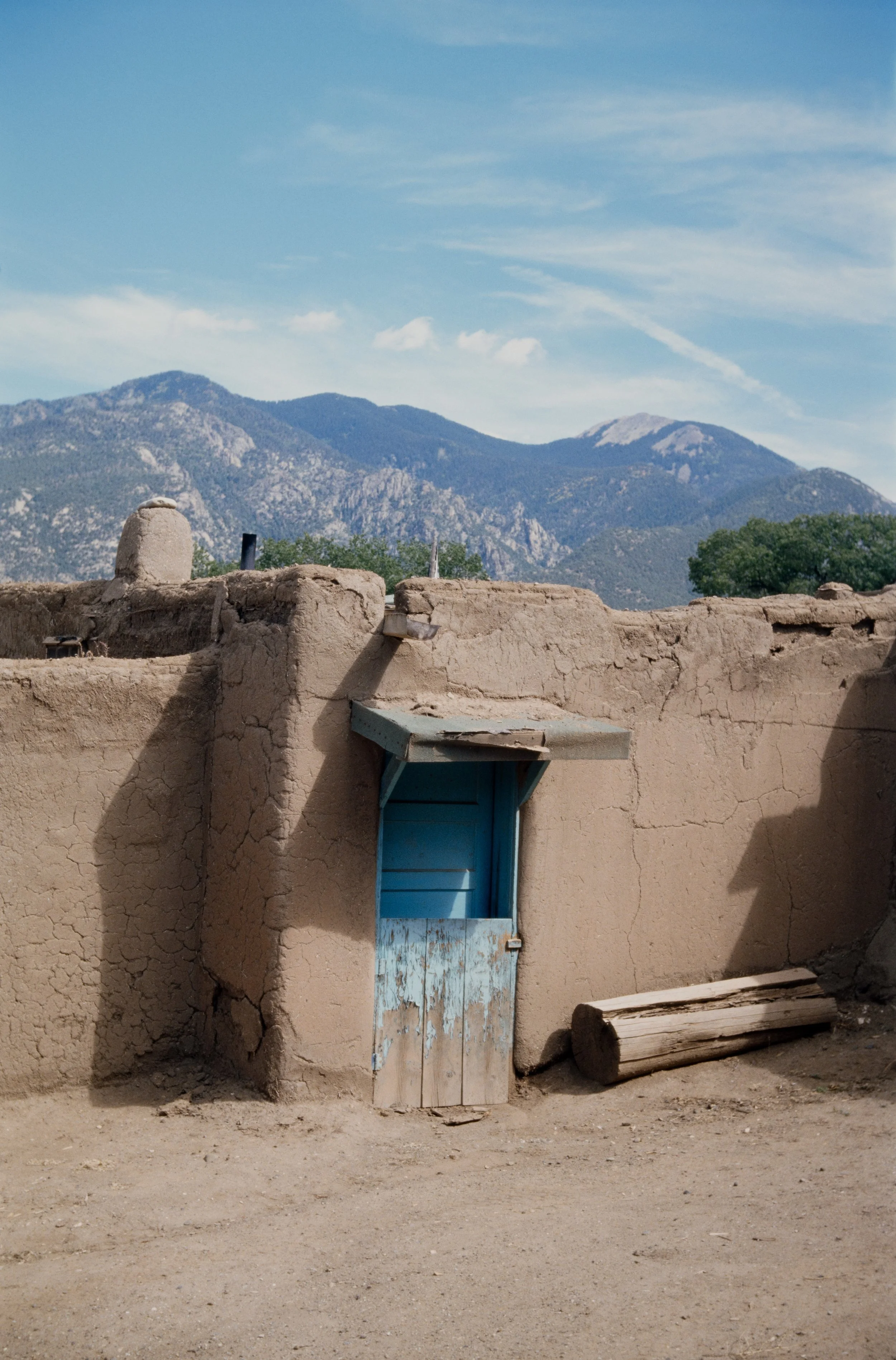Taos-2.jpg