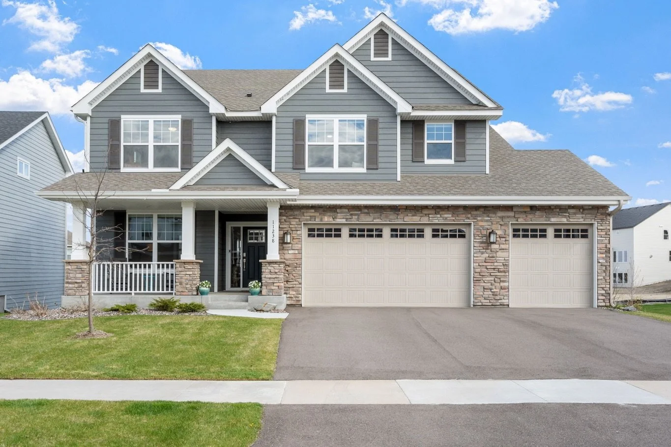 Coming Soon in Maple Grove

4 Bed + Office | 4 Bath | 3 Car | 3,328 finished sq. ft.+ unfinished basement

Welcome to sought after Sundance Greens, an exclusive pool + clubhouse neighborhood featuring scenic walking trails throughout with access to S