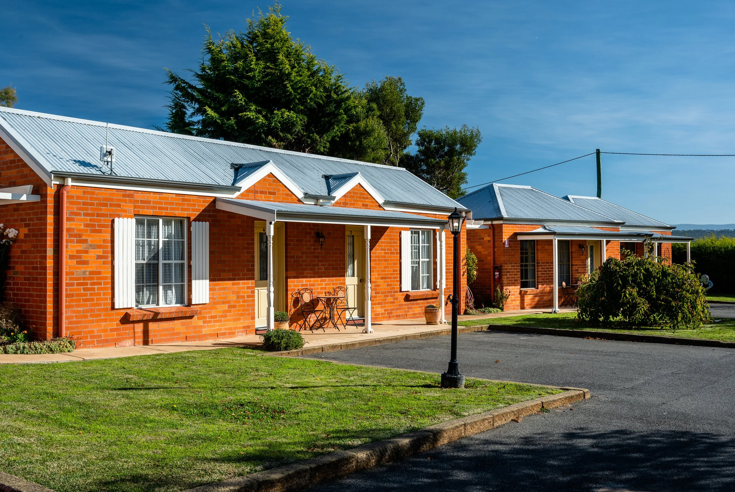 Ross Riverview Motel i-9.jpg