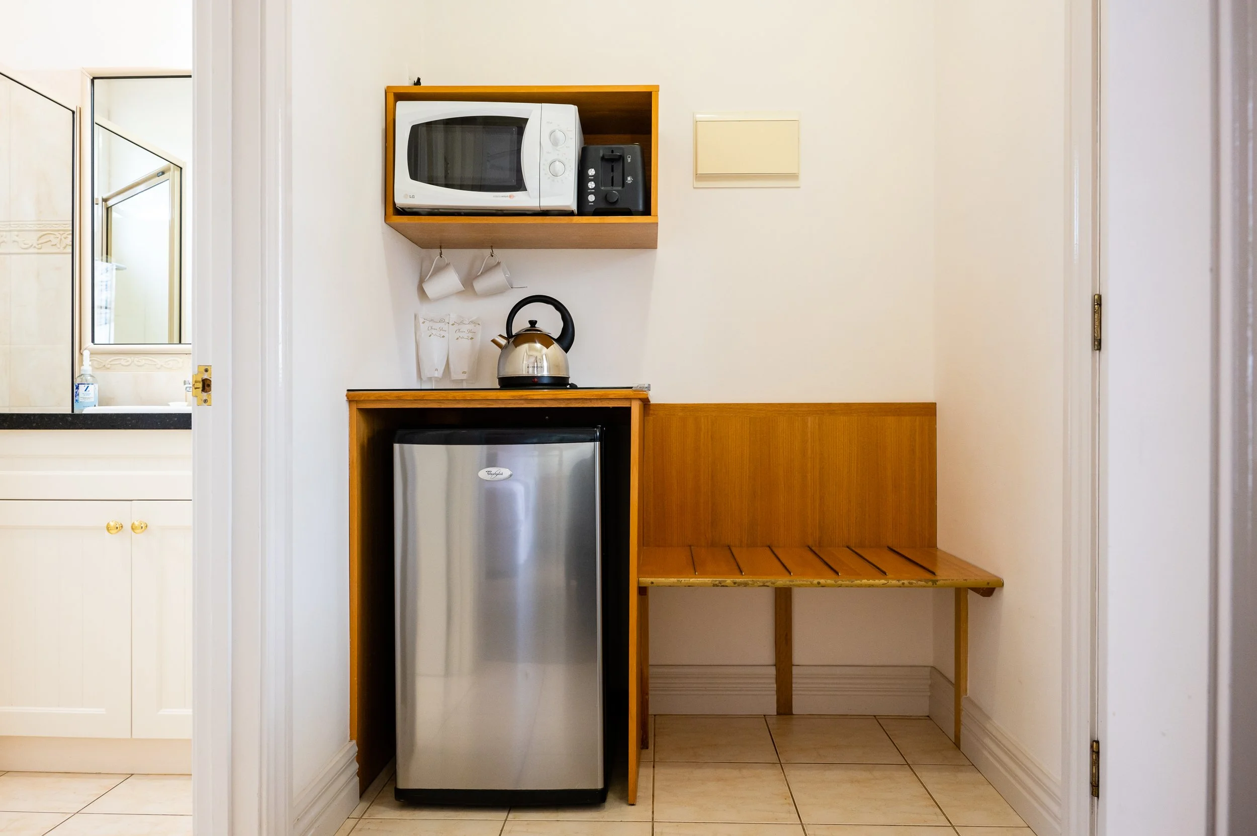 Ross Motel Rooms-13.jpg
