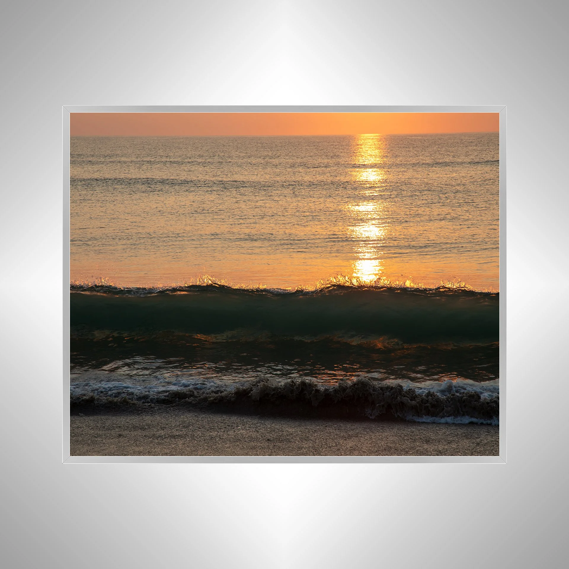 1:10 Glass Wavebreak at Sunset- Silver.jpg