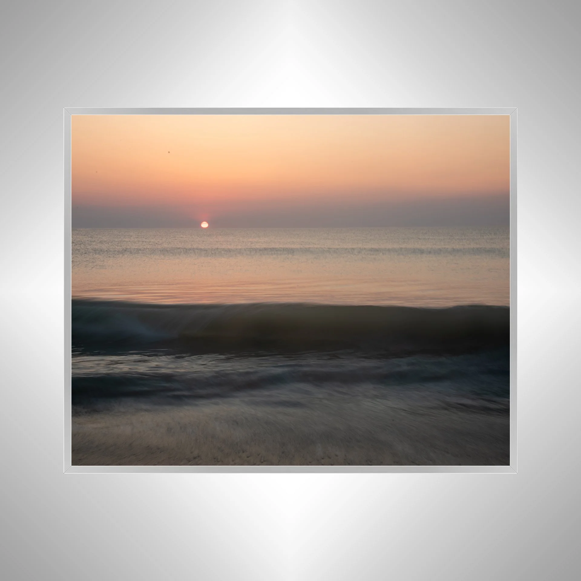 1:1 Slow Shutter Wavebreak- Silver.jpg
