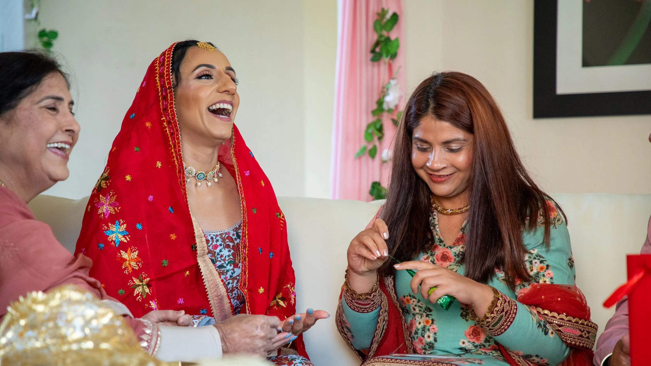 Couch Ceremony- Smiling & Laughing01.jpg