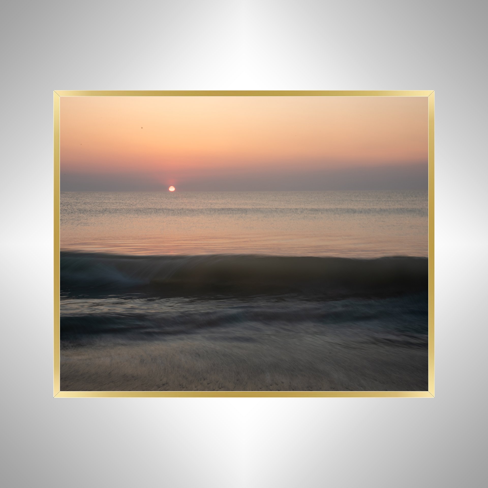 1:1 Slow Shutter Wavebreak- Gold.jpg