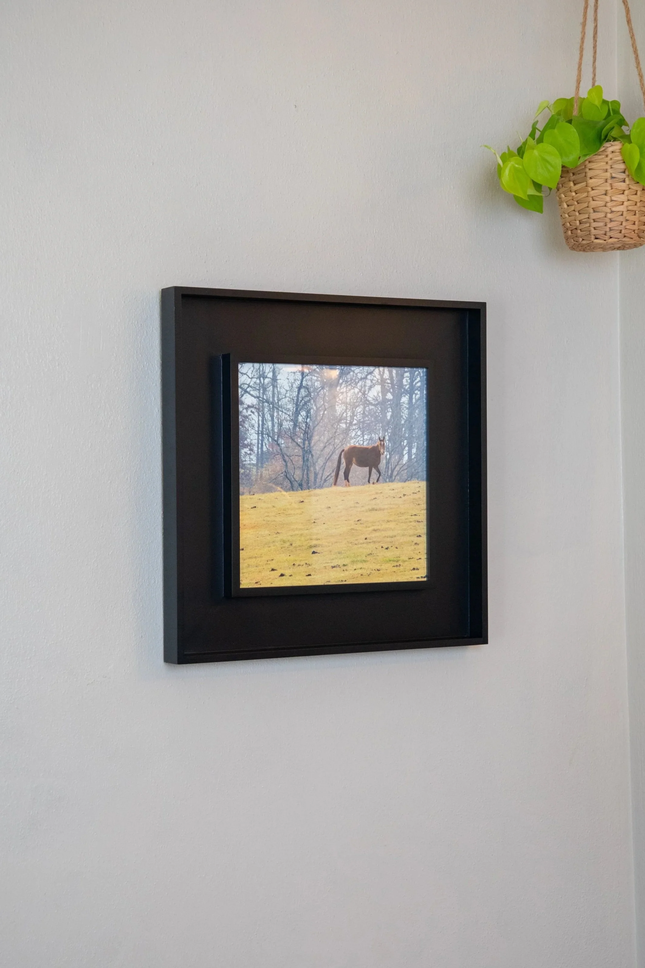 On+Hand-+1%3A10+Shenandoah+Horse+in+Window+Wood+Frame2.jpg