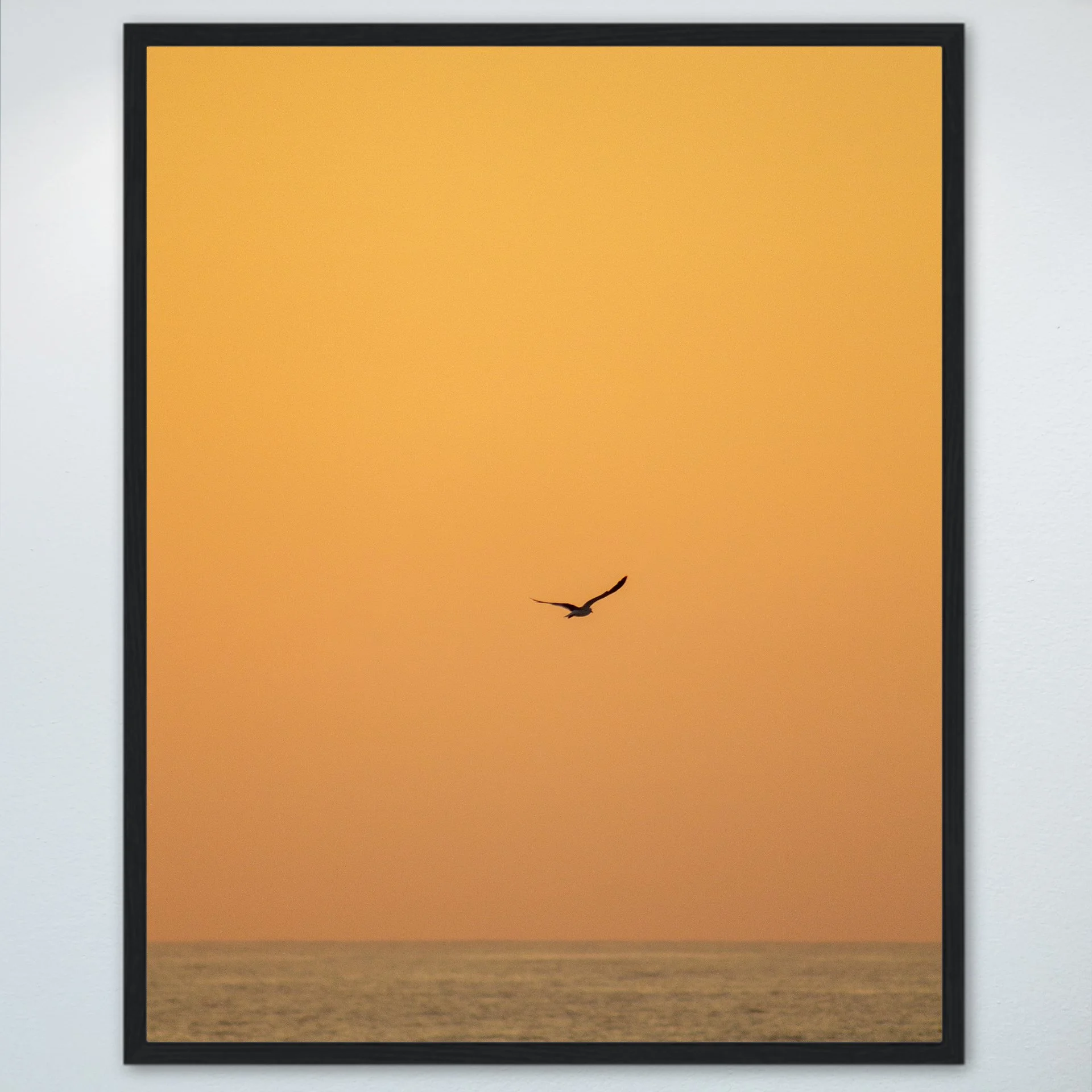 1:10 Seagull Flying on Ocean- Wood.jpg