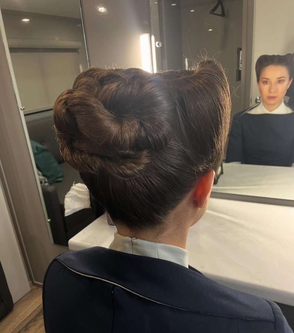 ElizabethHair3.PNG
