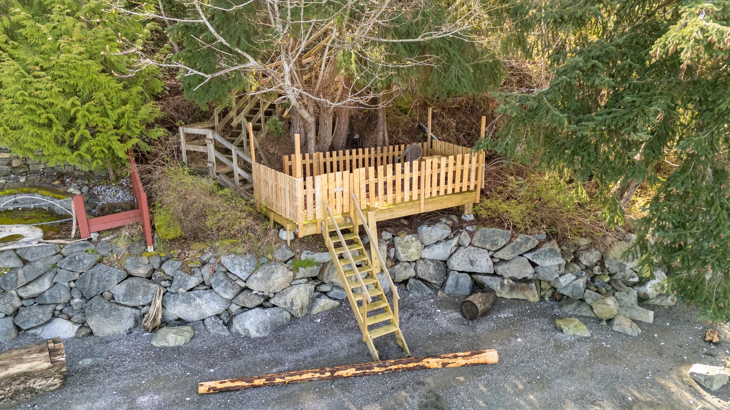 Aerial - Beachfront Deck 1.jpg
