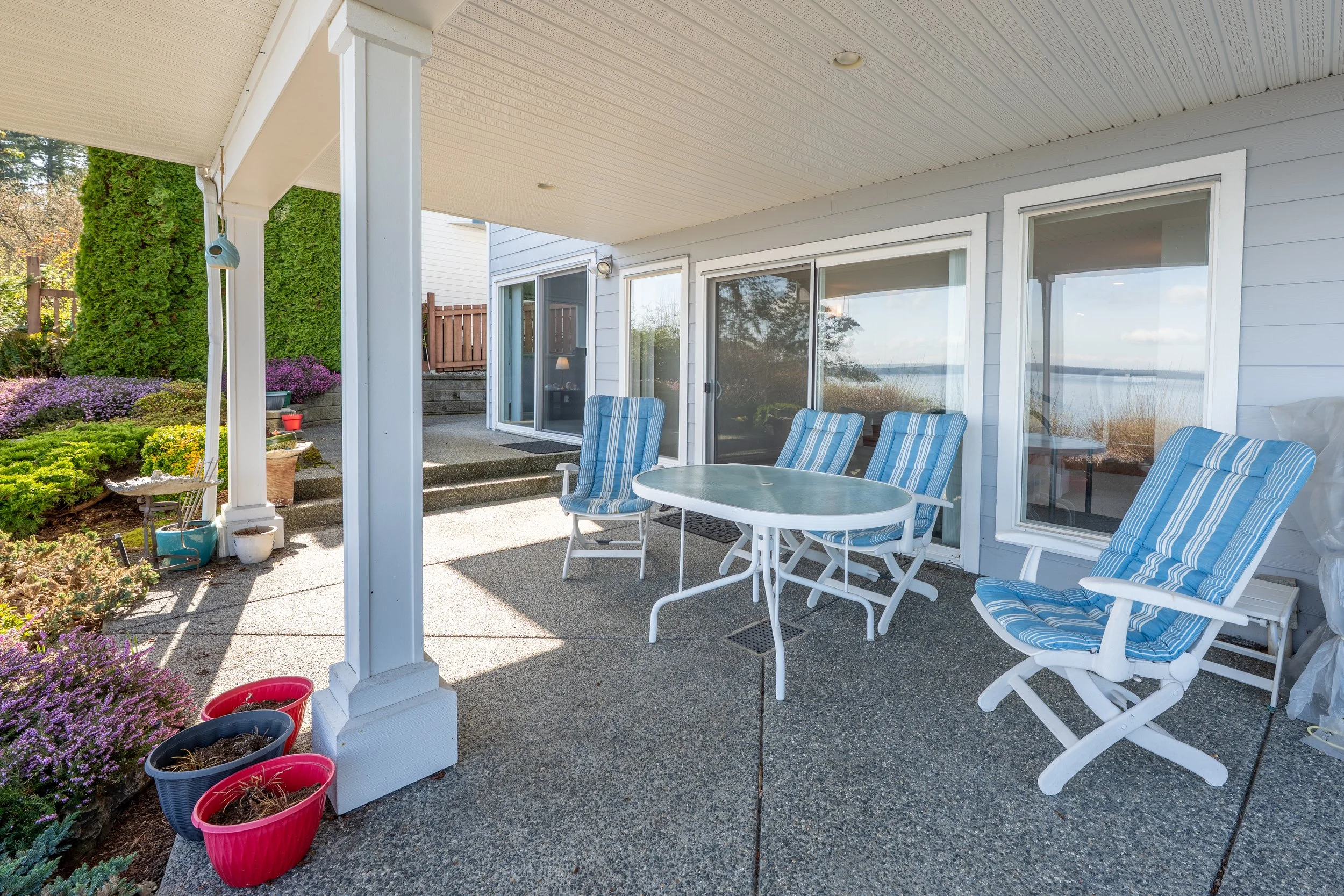 Covered Patio 1.jpg