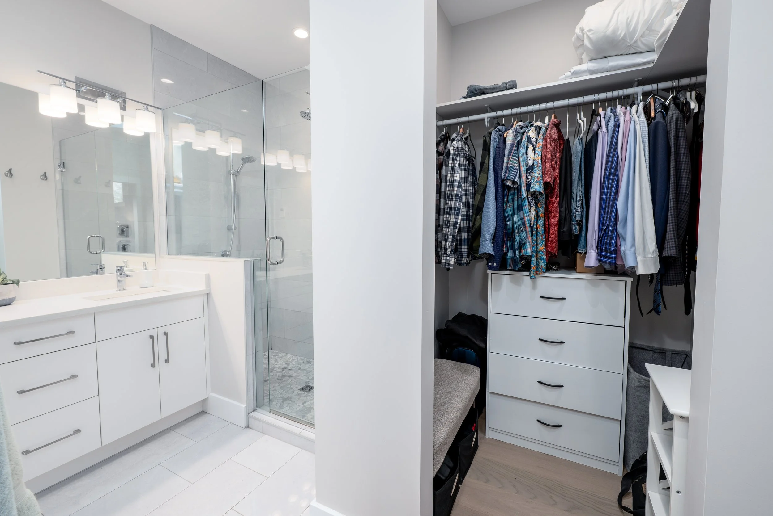 Primary Walk-In Closet 1.jpg