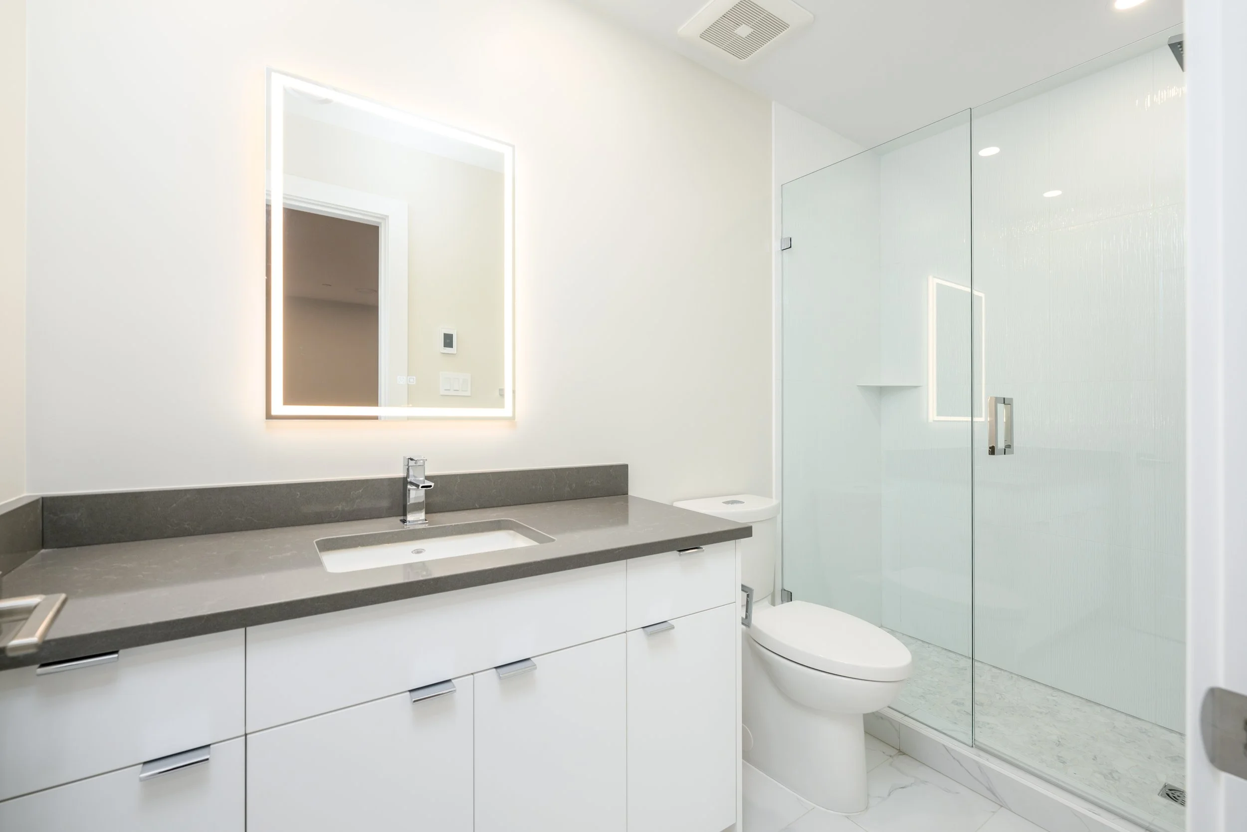 Lower 3 Piece Bathroom 1.JPG