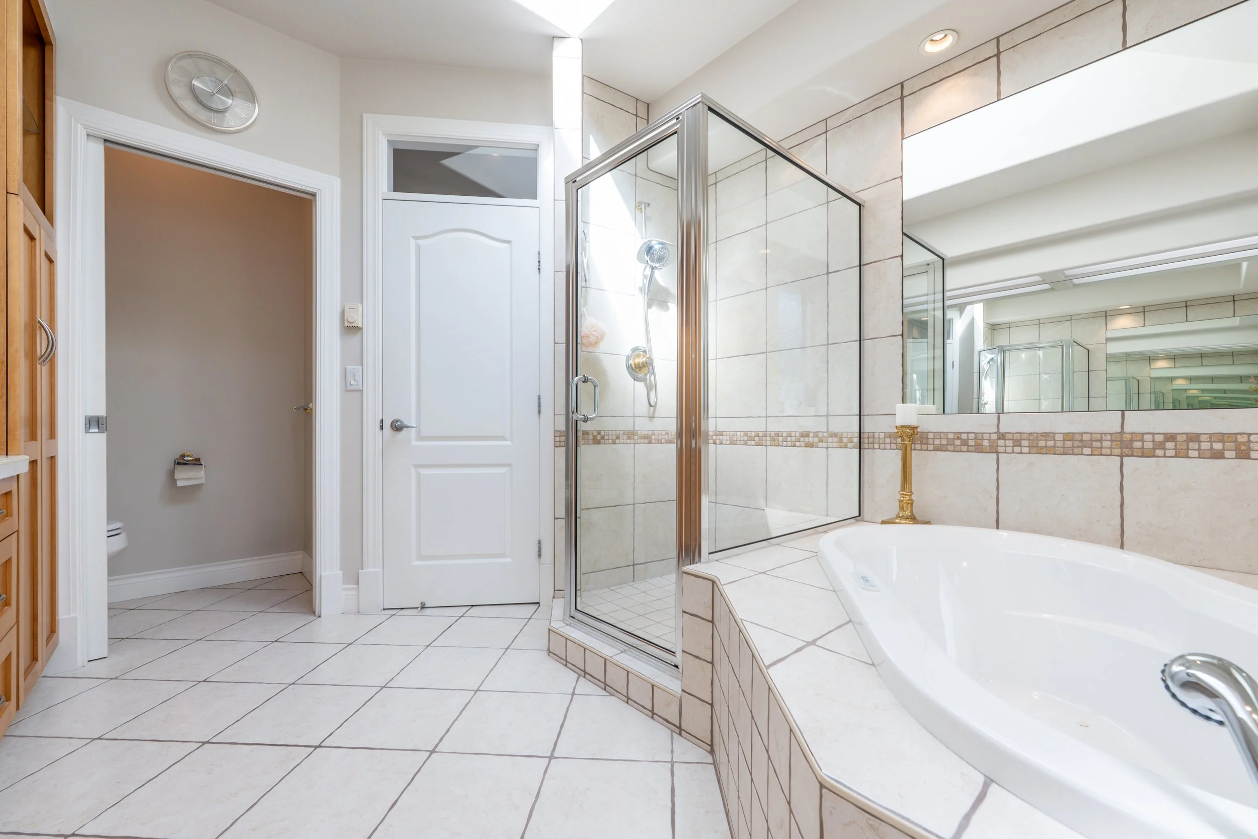 Primary Ensuite 3.jpg