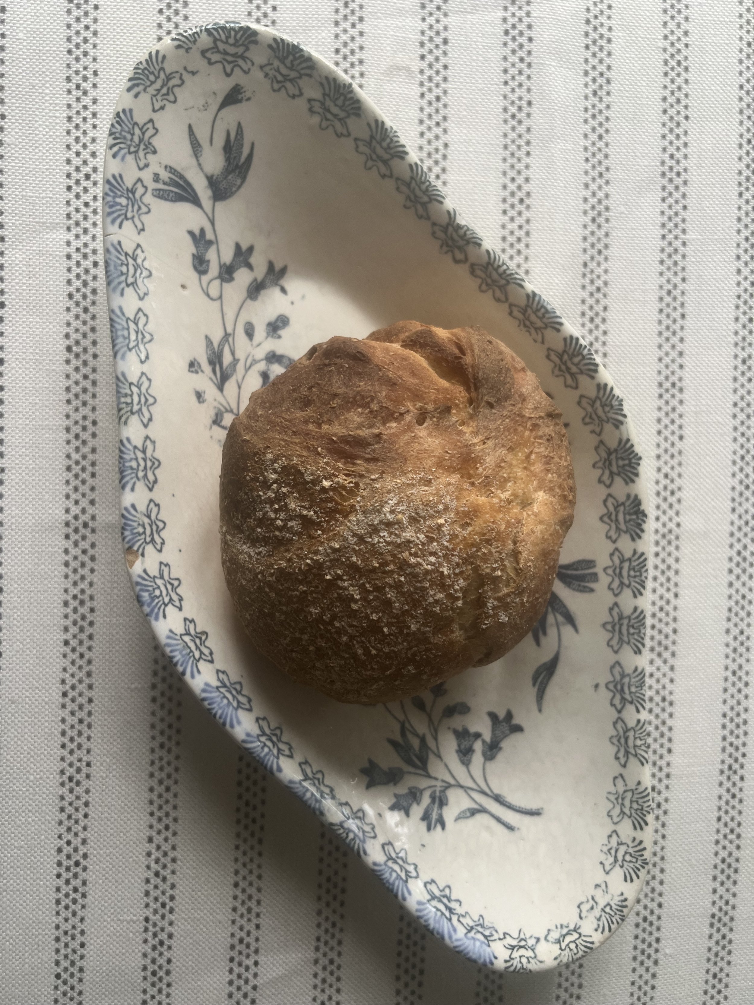 Fuldkornshvede bolle