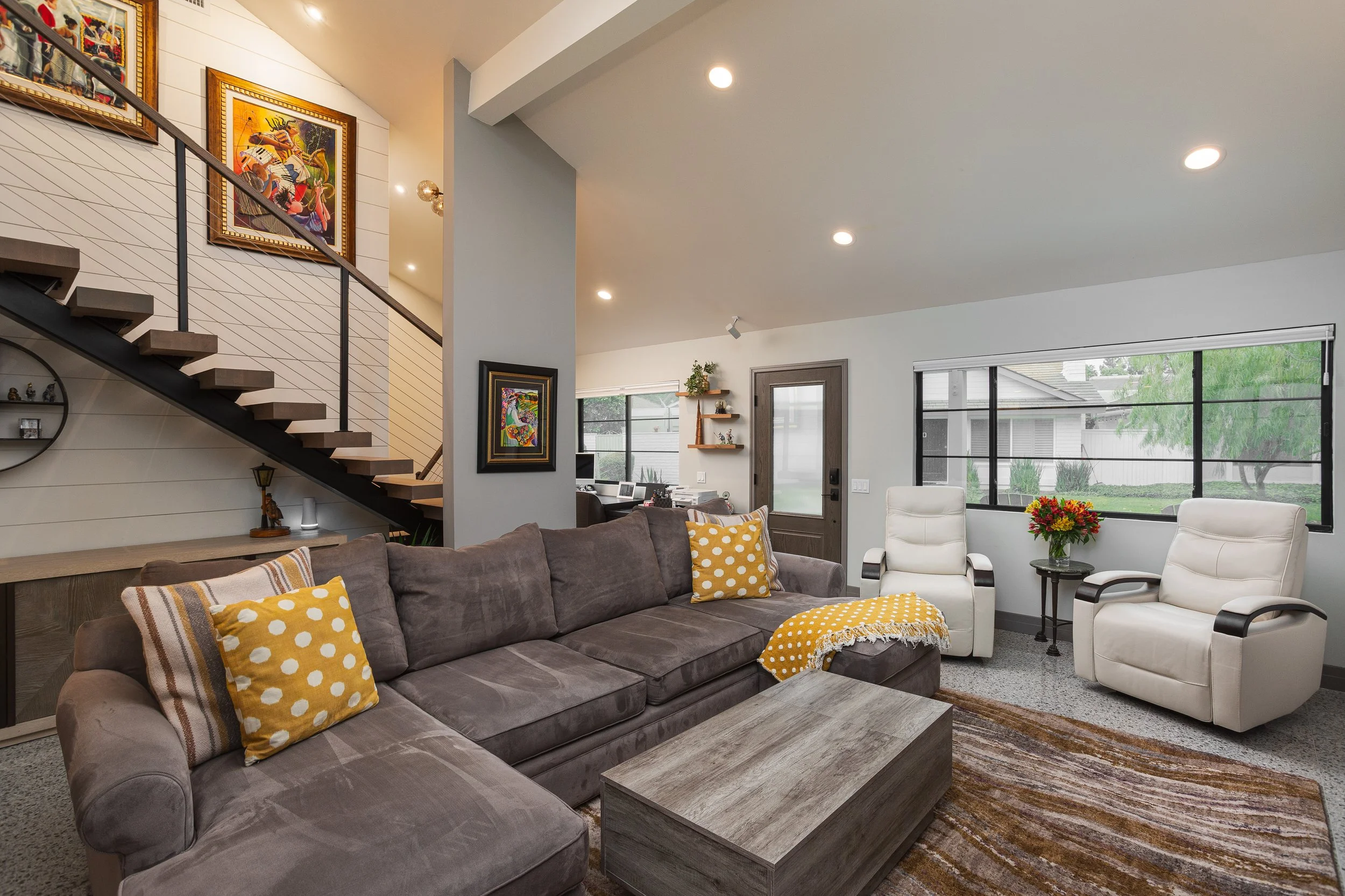 1916 Bay Crest St MLS-14.jpg