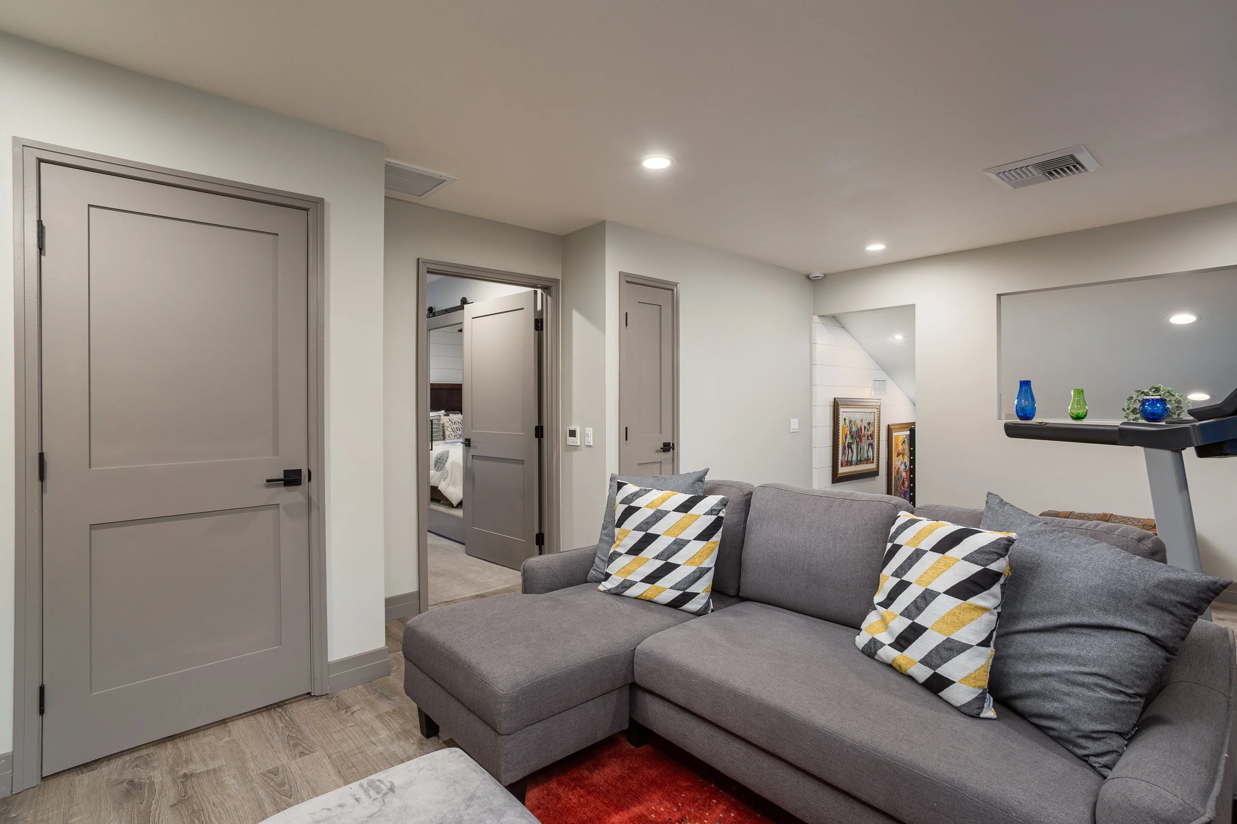 1916 Bay Crest St MLS-36.jpg