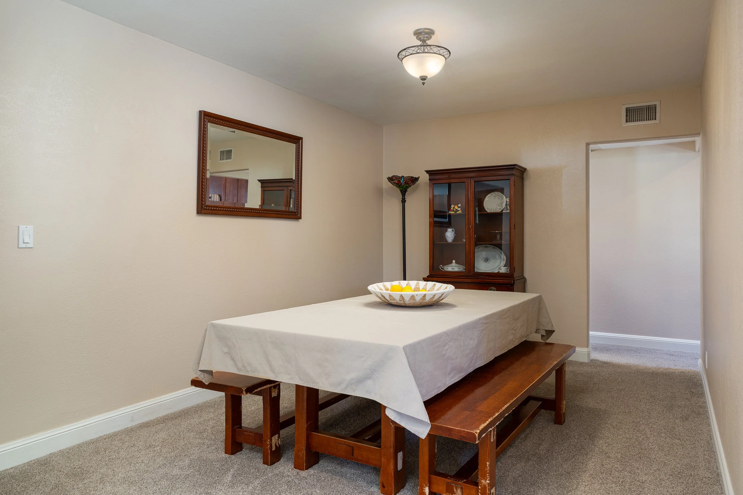 3131 Lincoln Way MLS-24.jpg