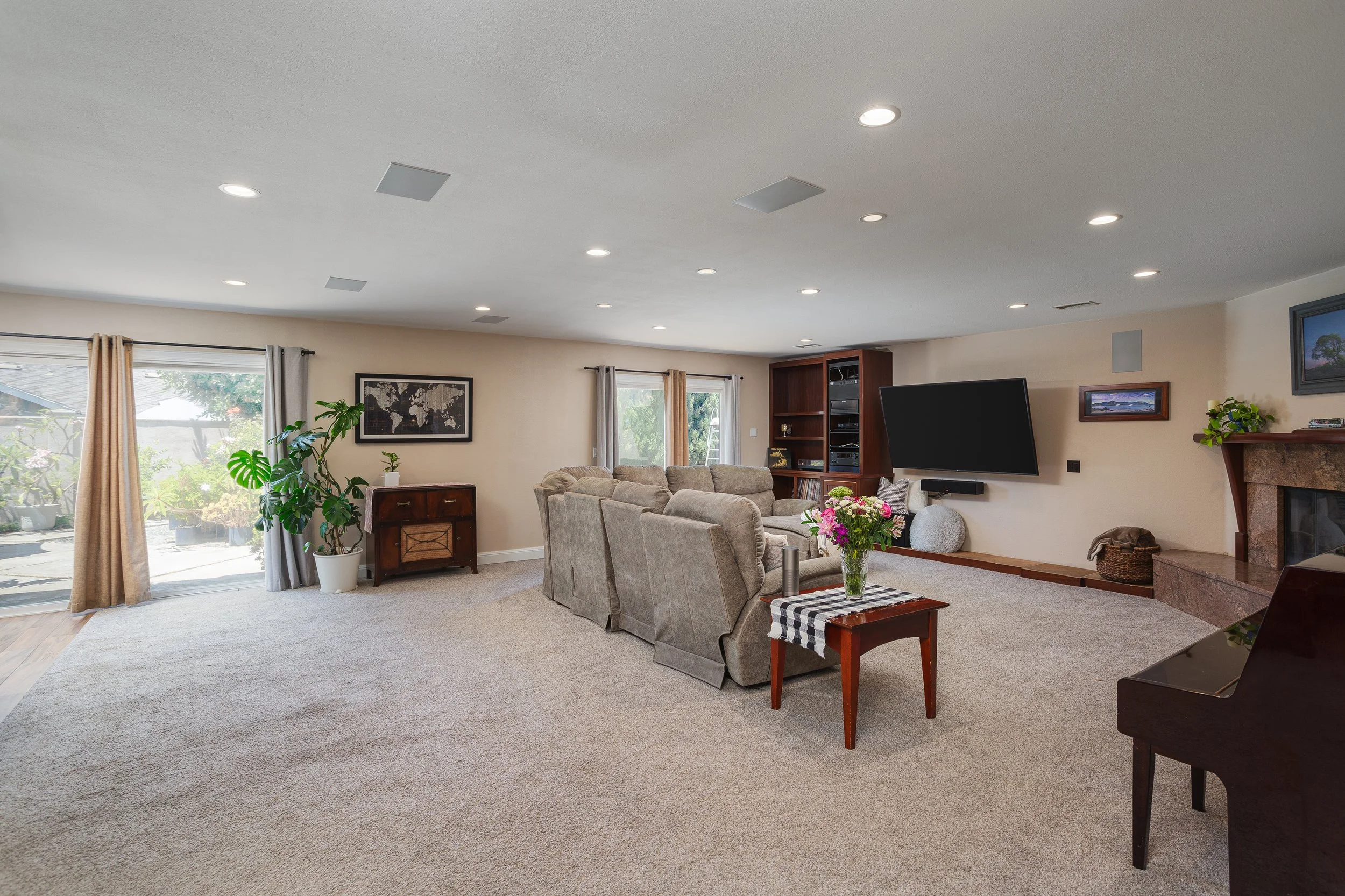 3131 Lincoln Way MLS-30.jpg
