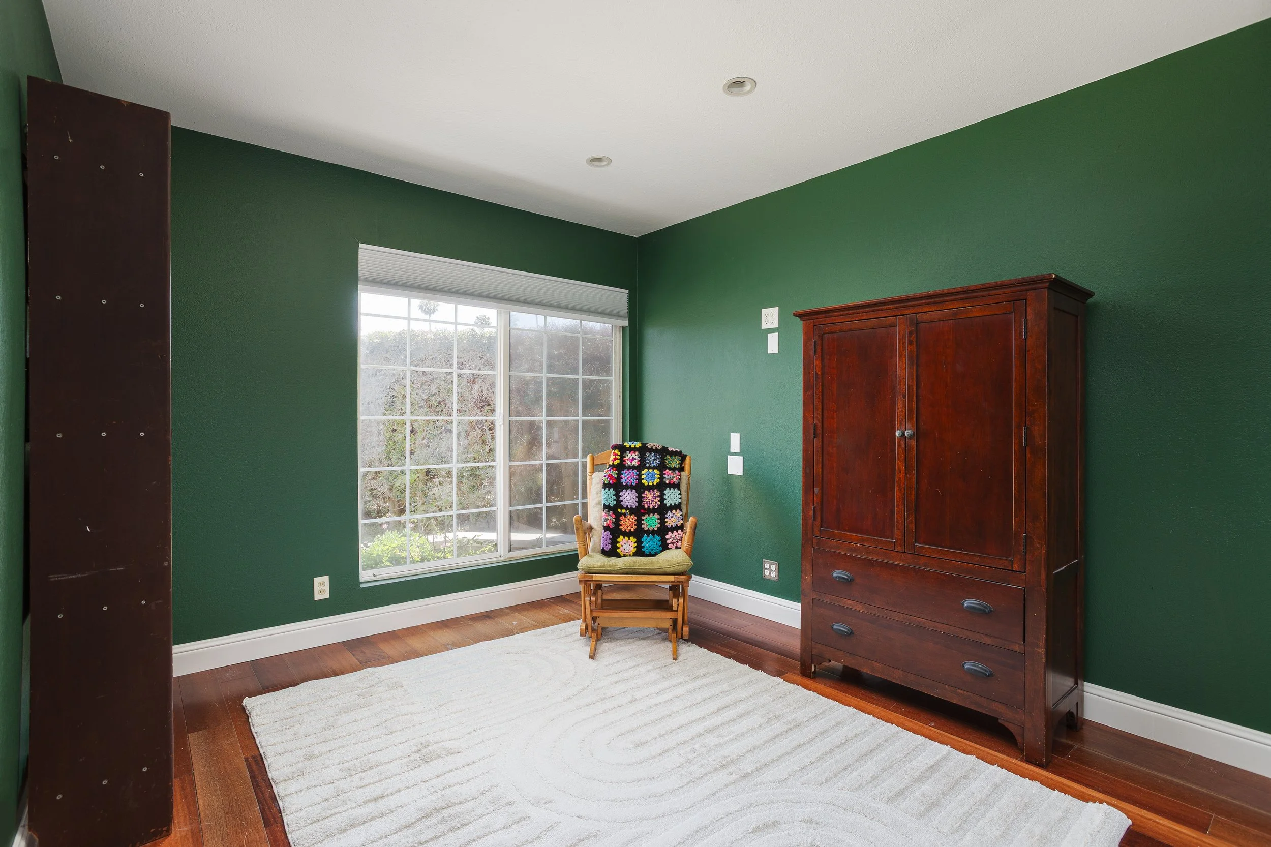 3131 Lincoln Way MLS-14.jpg