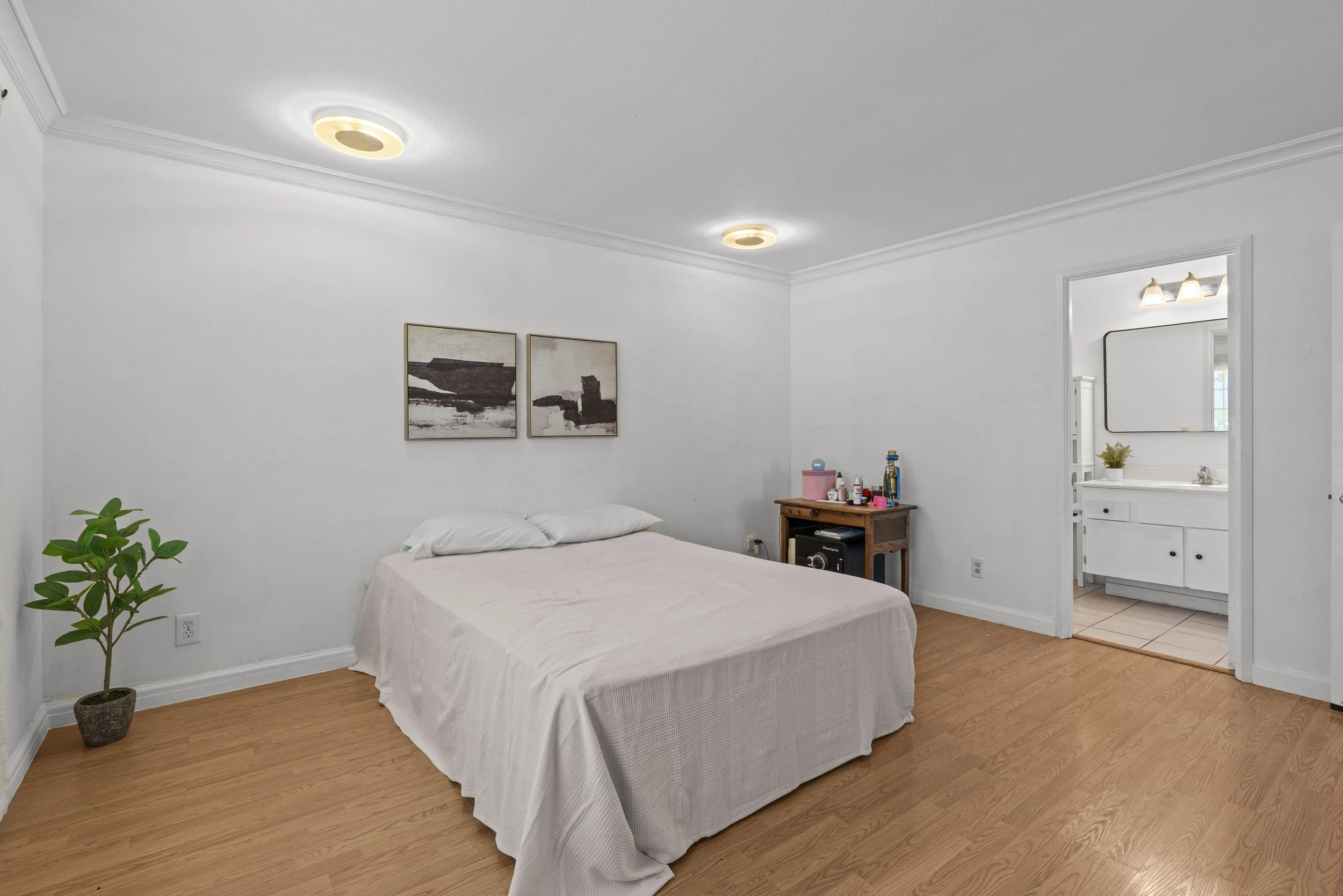 13-23455 El Reposa-58.jpg