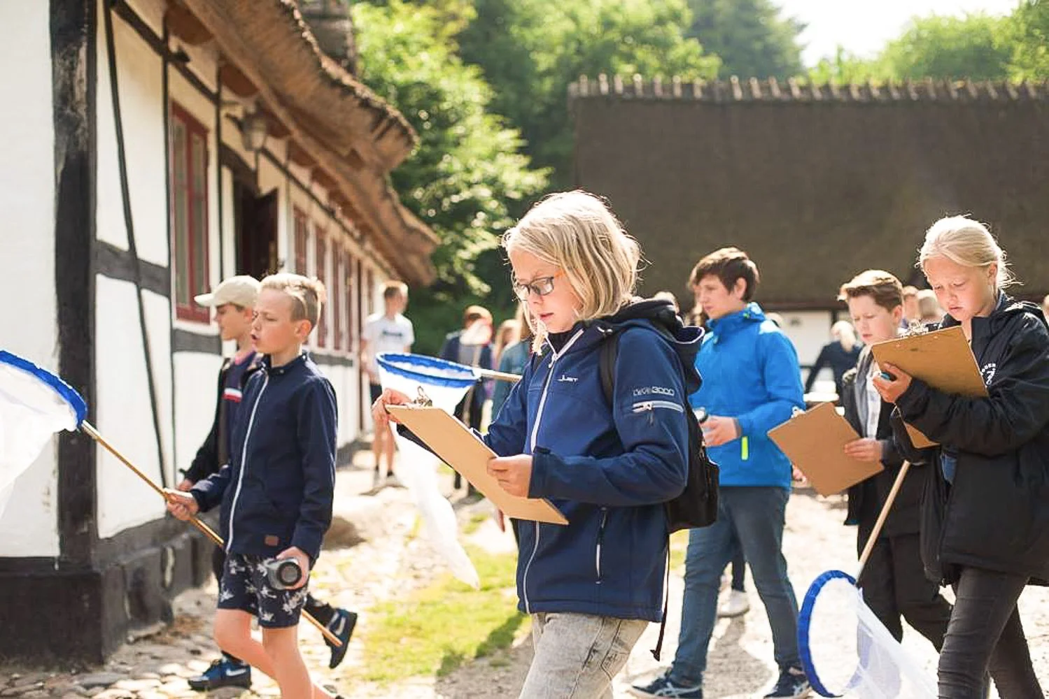 Elever på udflugt til  naturcentret Boserup Skov