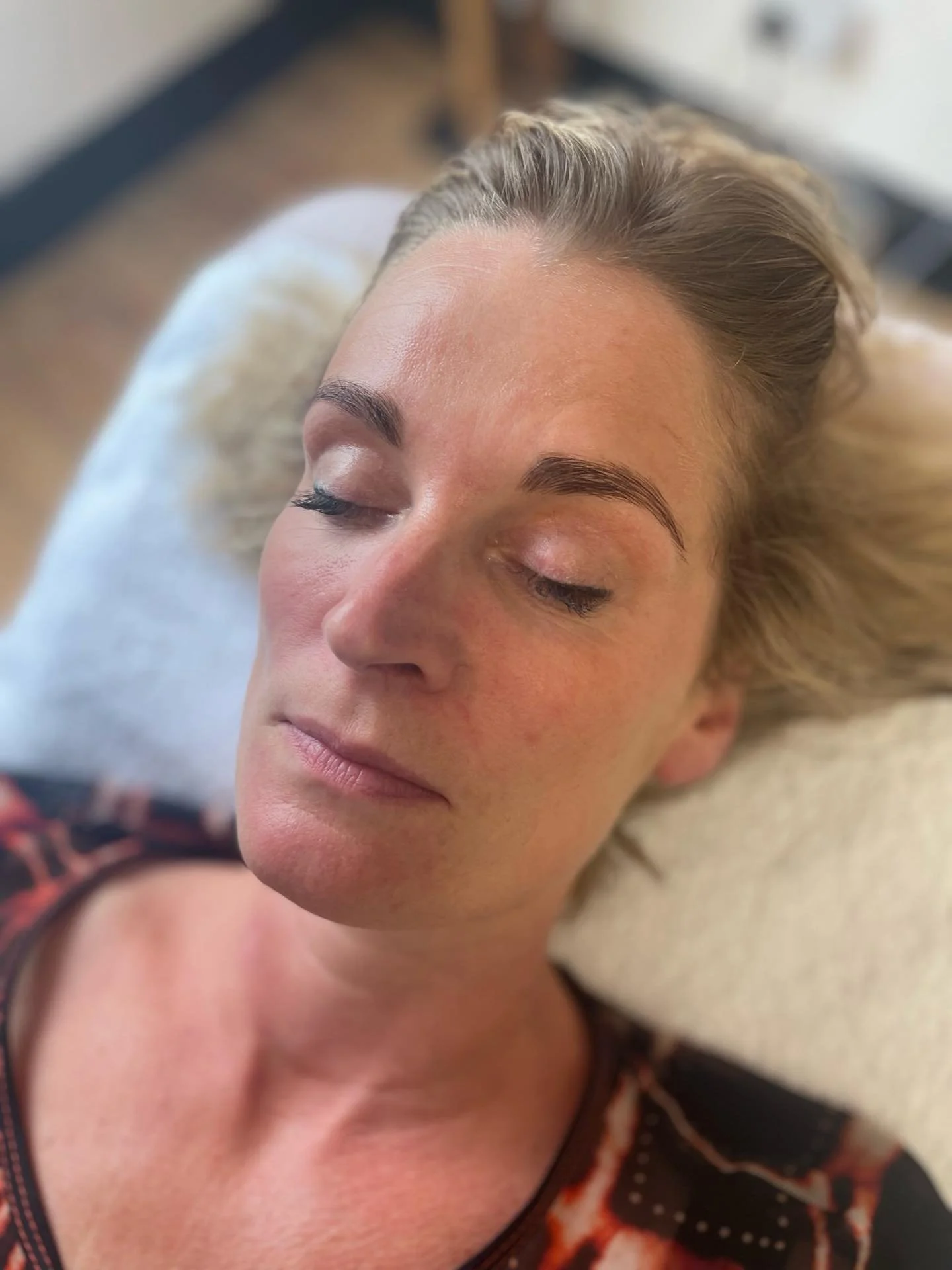 ✨ At Bloom, it&rsquo;s not just about luxe facials and blissful massages (though we do those very well 😉). We&rsquo;re also your go-to for everyday beauty maintenance &mdash; from quick waxes and brow tints to tidy-up file &amp; paints for your nail