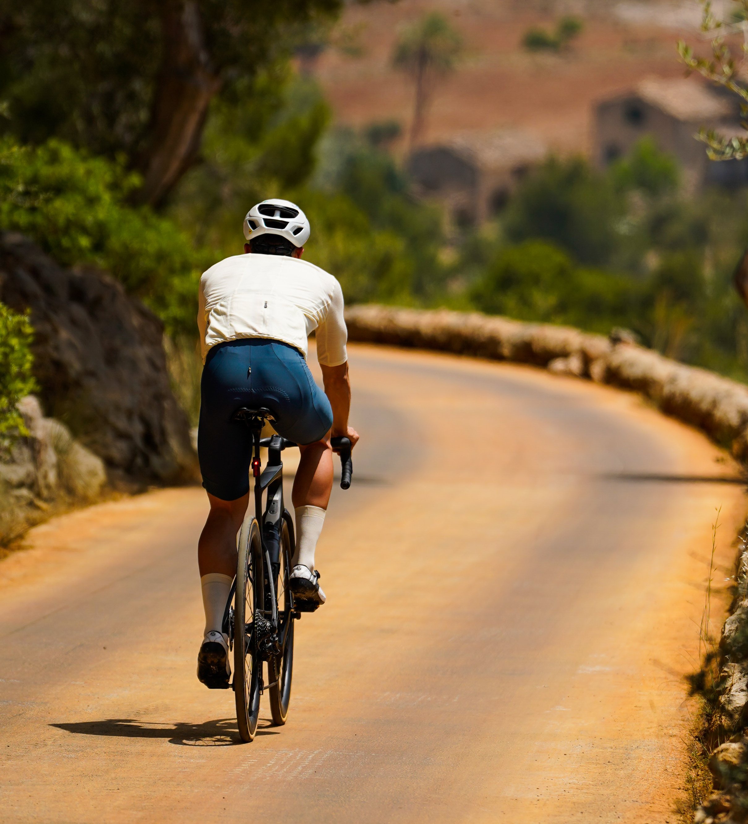 Suvi short Orion blue Product page image 7.jpg