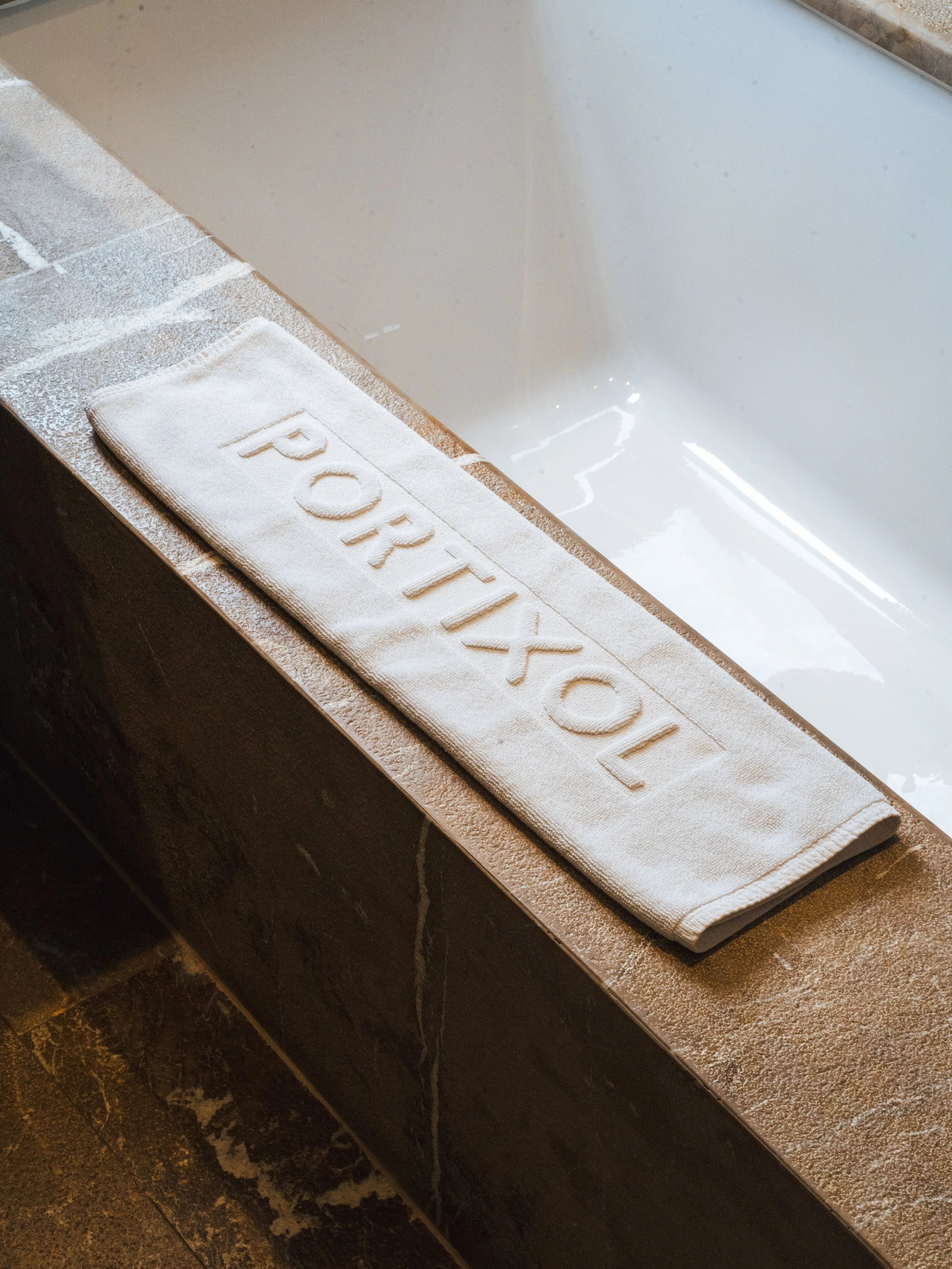 hotel portixol-09.jpg