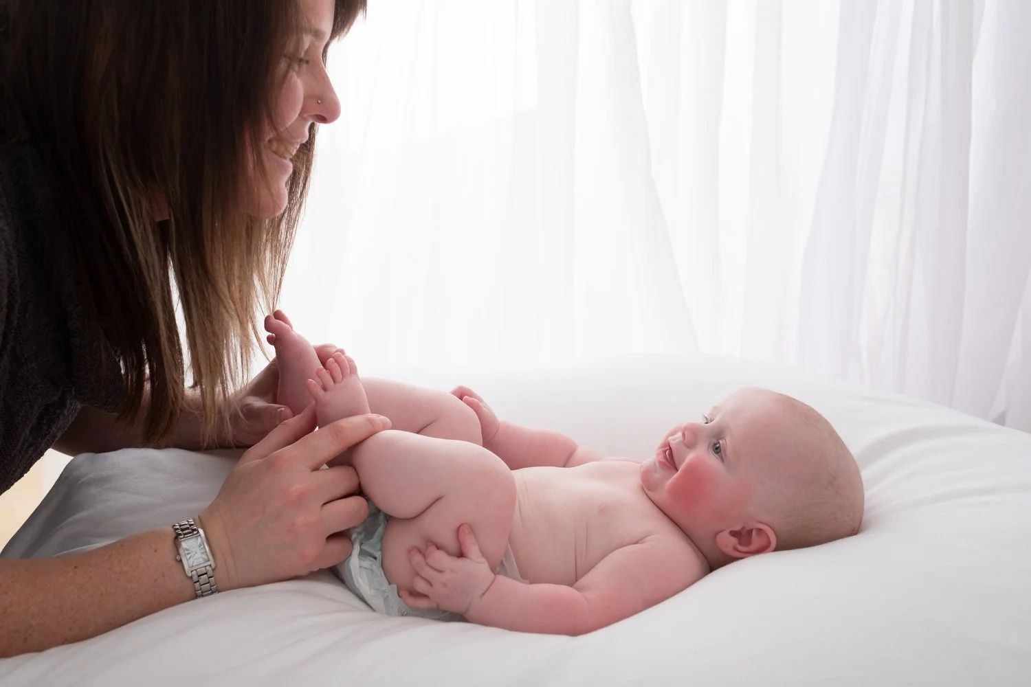 Early newborn photography image by Ally Stuart-Ross showing room for improvement
