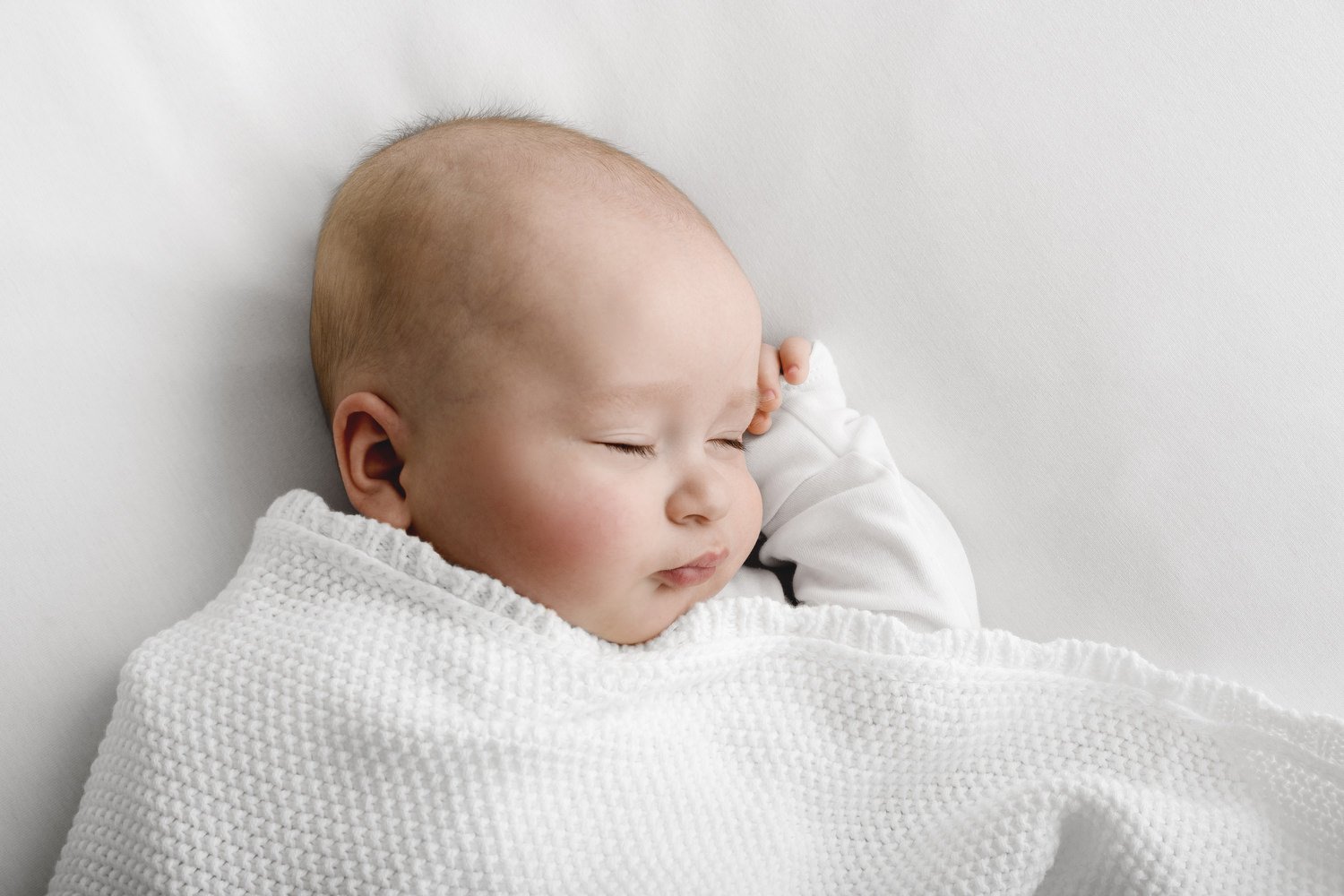 Sleeping 5 month old baby at Mabel and Moose studio by Ally Stuart-Ross