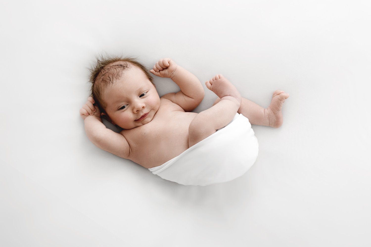 Awake newborn baby eye contact portrait at Mabel and Moose studio by Ally Stuart-Ross