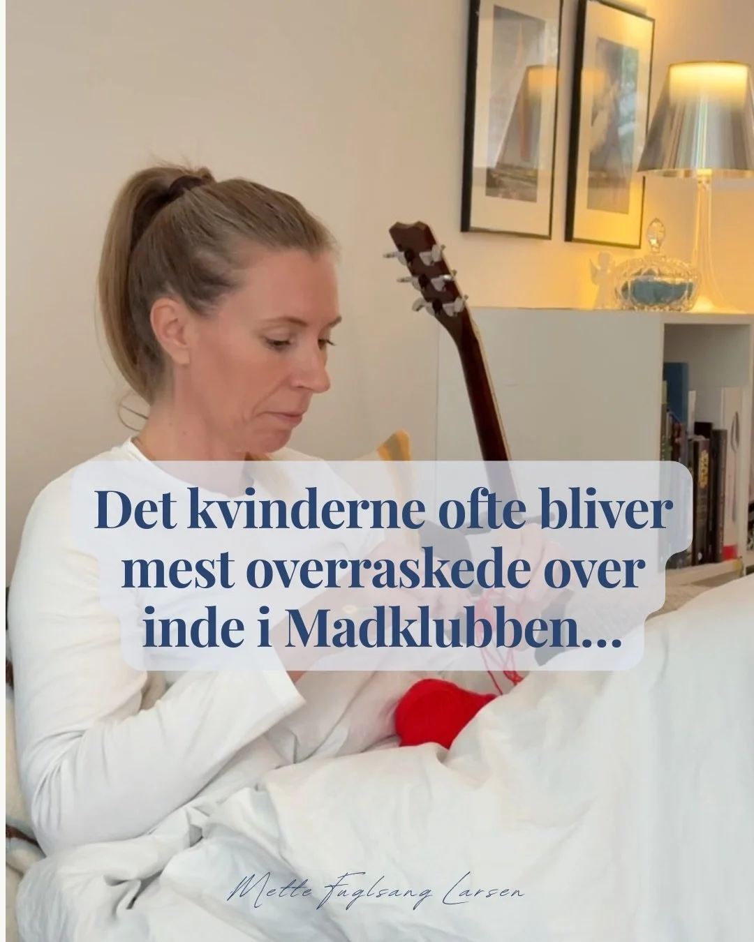 Mange kvinder tror, deres overspisninger handler om manglende disciplin.

Men inde i Madklubben opdager de ofte noget langt mere smertefuldt:

Hvor vant de er blevet til at m&aelig;rke alle andre f&oslash;r dem selv.

👉 At scanne stemninger. 👉 Tage