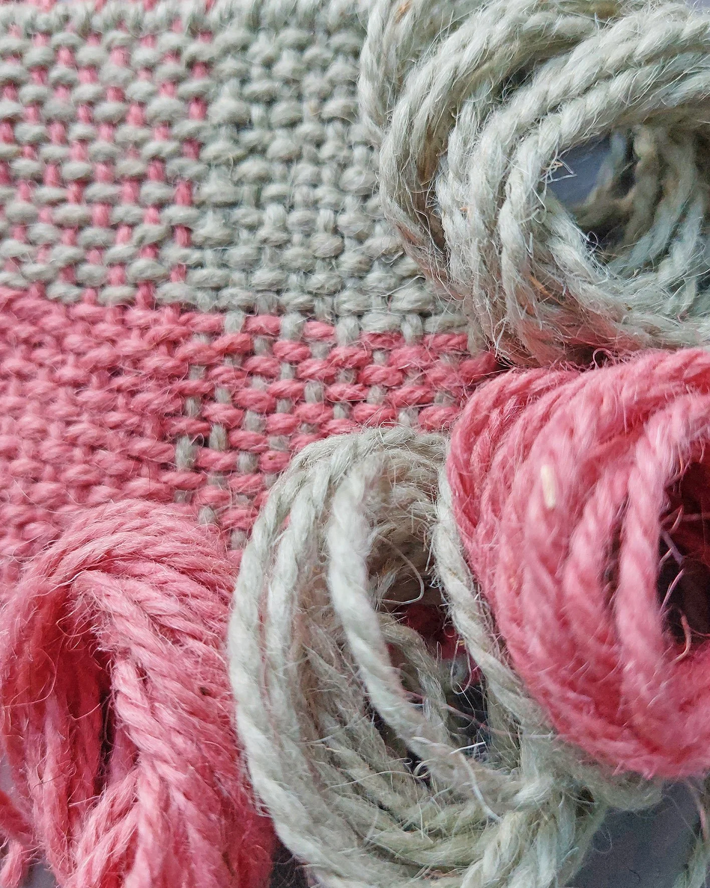 Mindful weaving pink green 3.jpg
