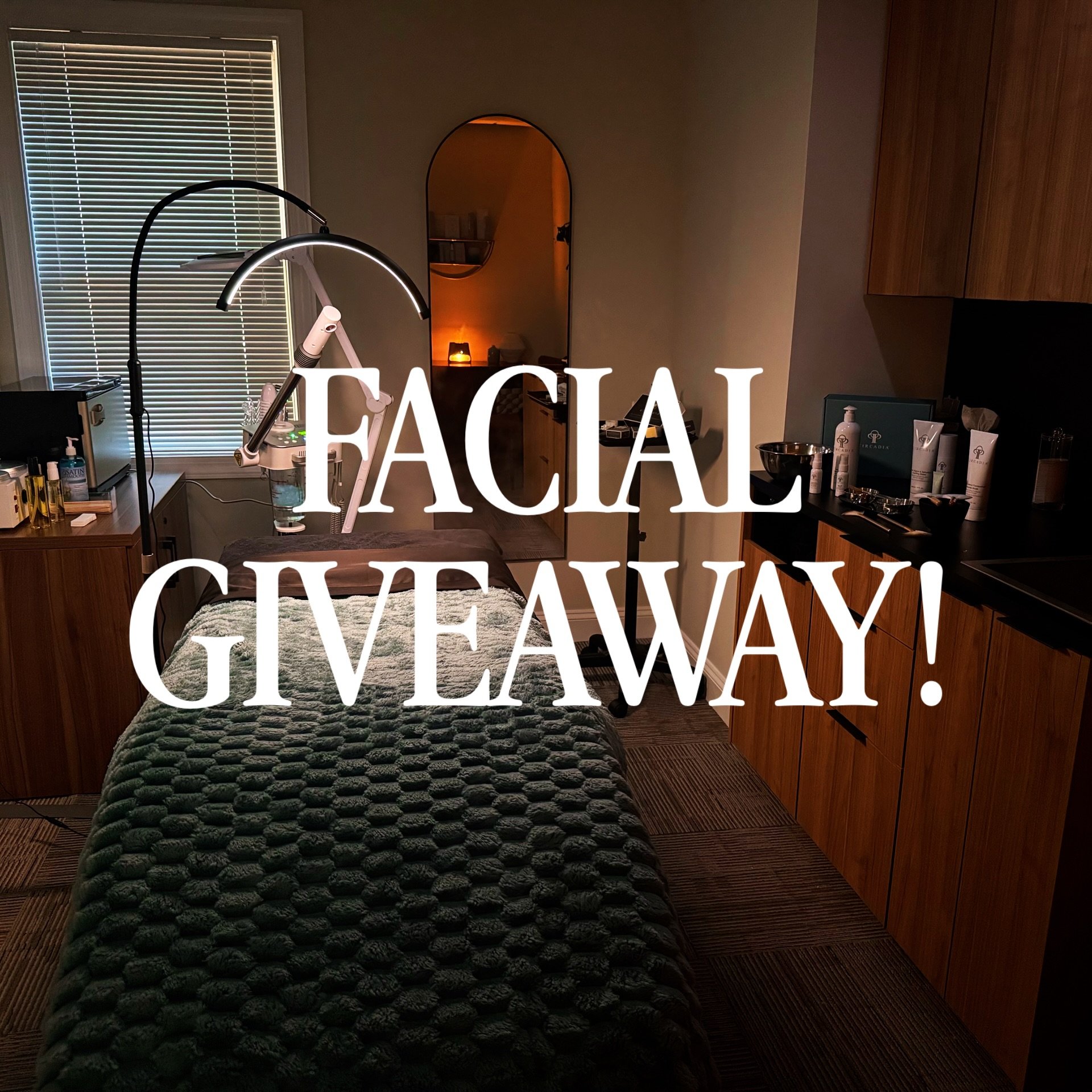 ✨ FACIAL GIVEAWAY! ✨ We are giving away our 60-minute Signature Customized Facial ($150 value) to 1 LUCKY WINNER! 💆&zwj;♀️

Here&rsquo;s how to win:
1️⃣ Follow @medluxewell 
2️⃣ Tag a friend in the comments who deserves some self-care. 😍 Enter as m
