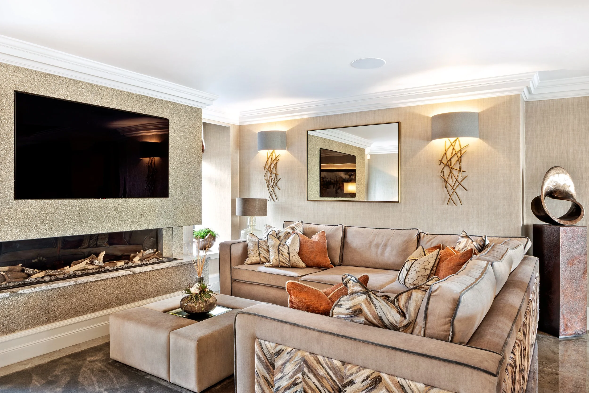 Charlotte-Gale-Ben-Huckerby-Design-P-12x8-1596-Cropped.jpg