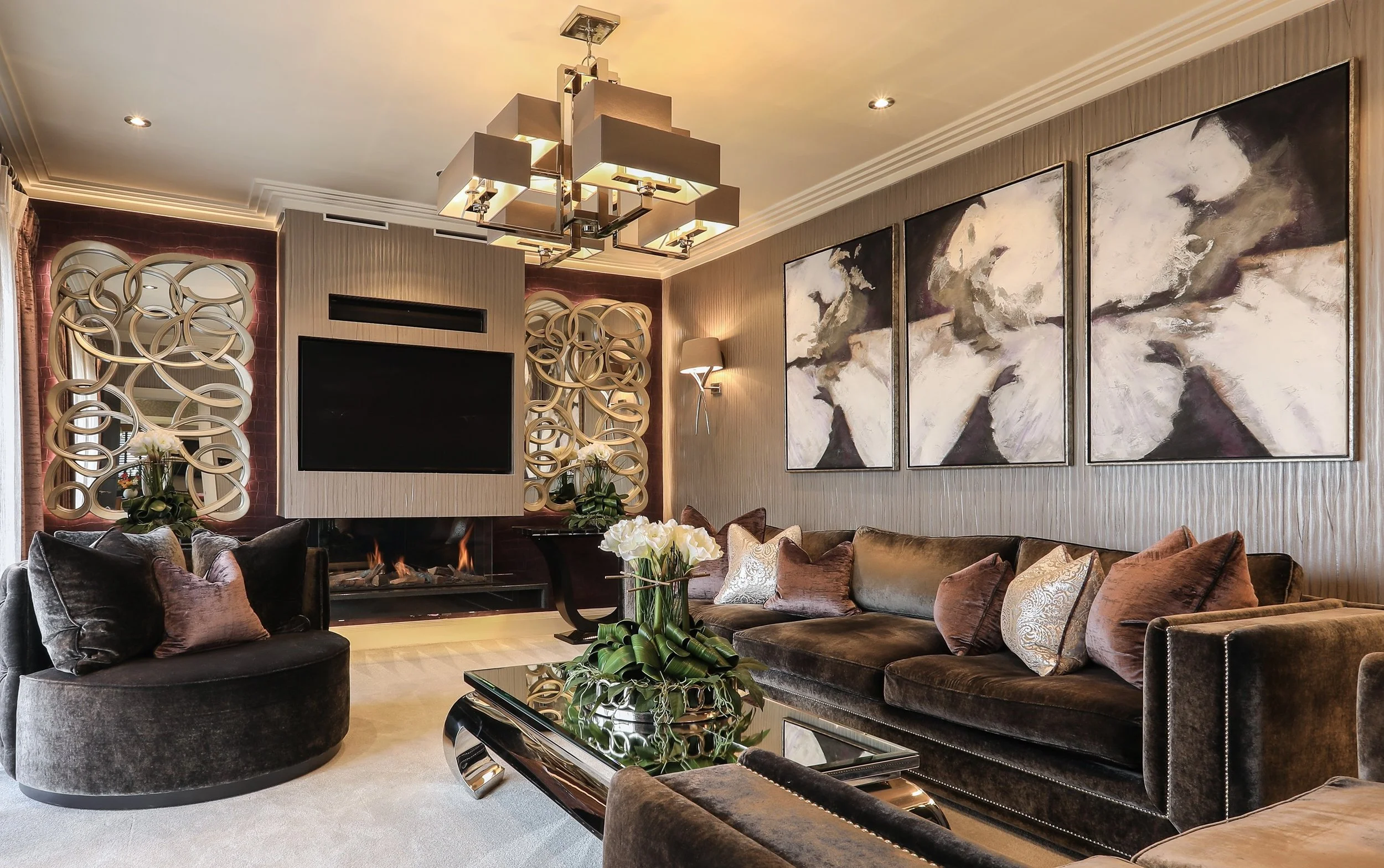 Lounge 1.jpg