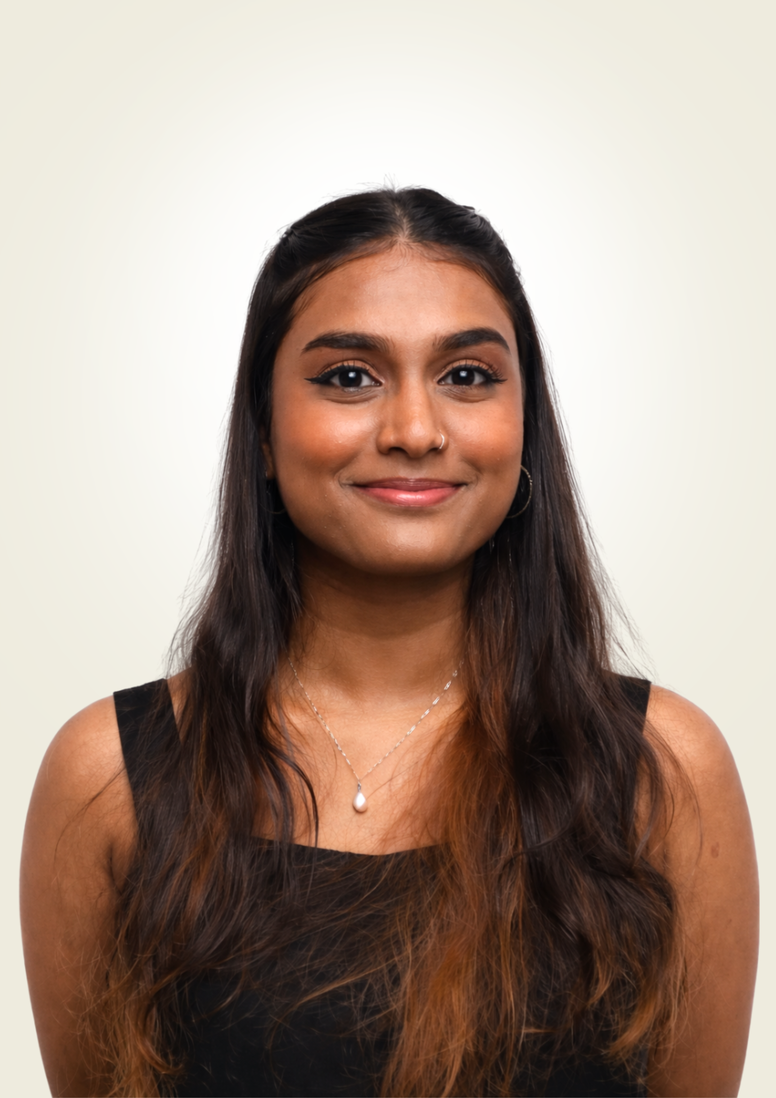 Soft portrait of Belinda Gabrielle Joshua, Founder of ItsGabby Marketing company in Singapore, running a digital marketing consultancy.
