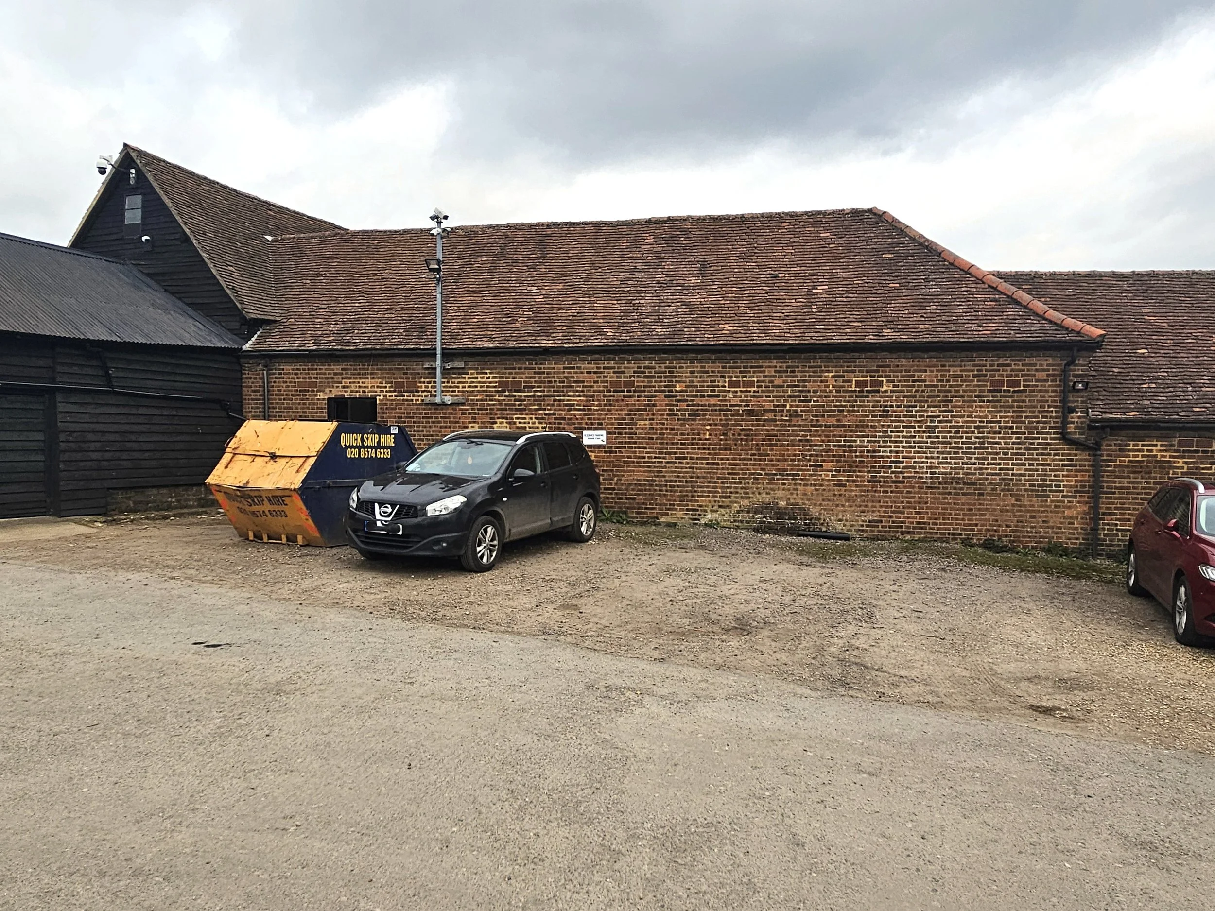 Searches Farm, Searches Lane, Bedmond, Hertfordshire - £1150pcm