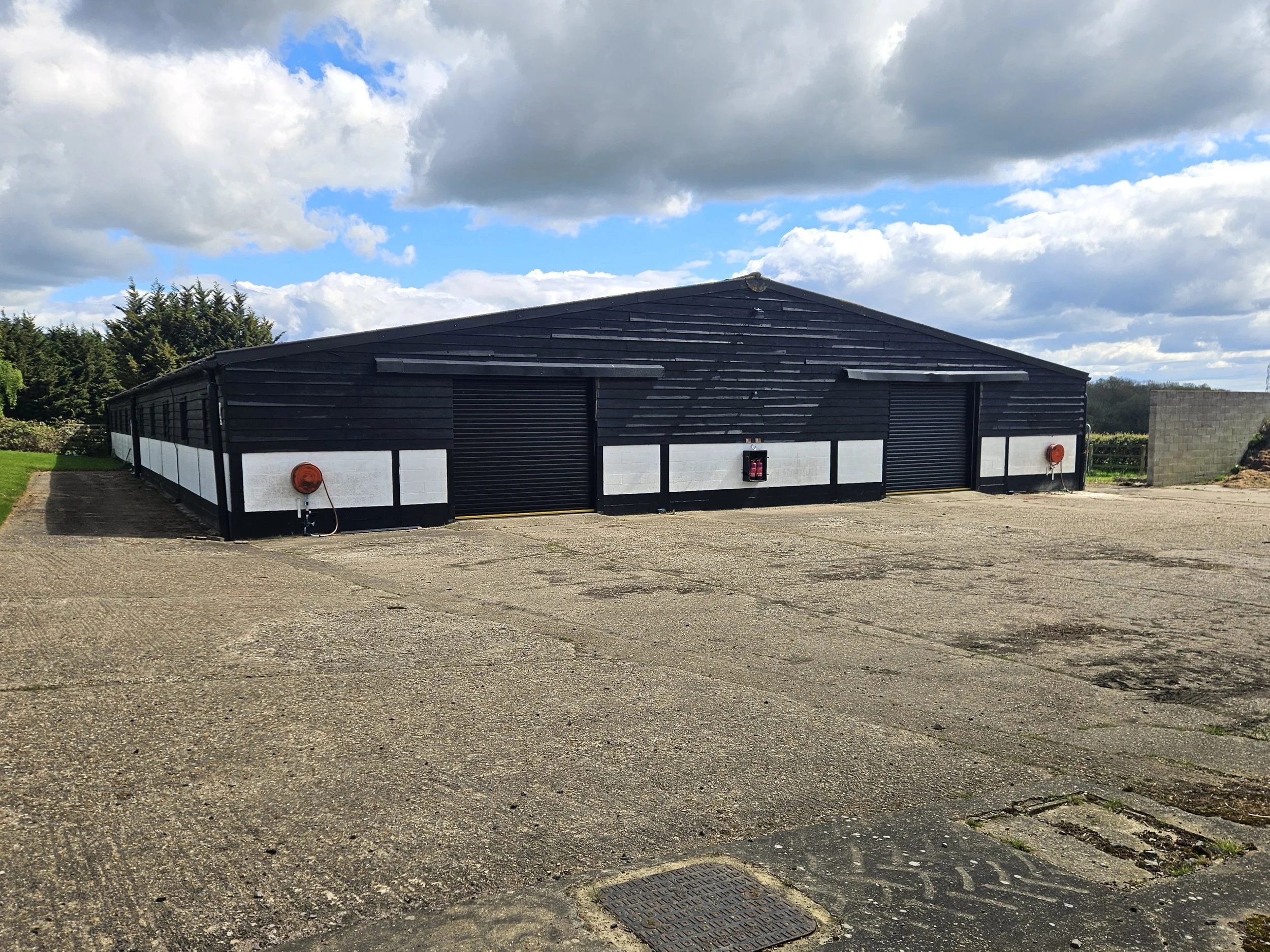 The Wood Hall Estate, Woodhall Lane, Shenley Hertfordshire - £5,000pcm