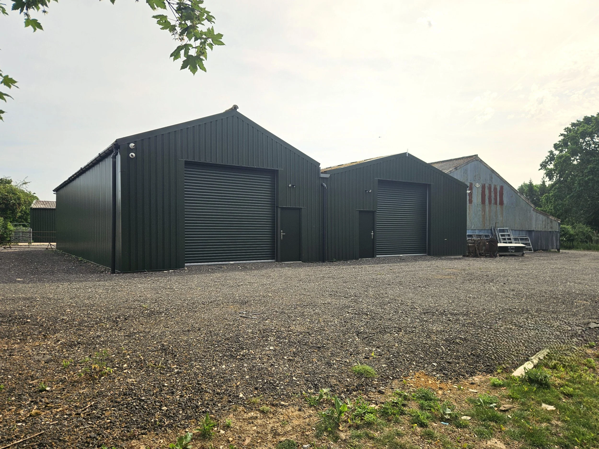 Woodrow Farm, Chesham Road, Wiggington, Tring - £3000pcm