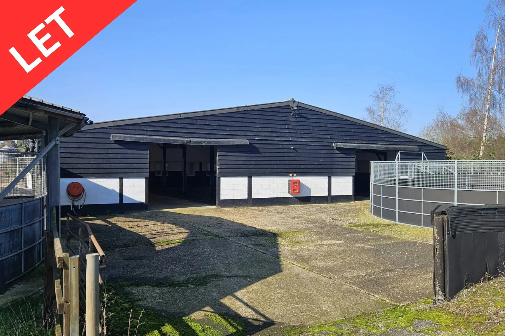Woodhall Lane, Shenley, Hertfordshire - £4000pcm