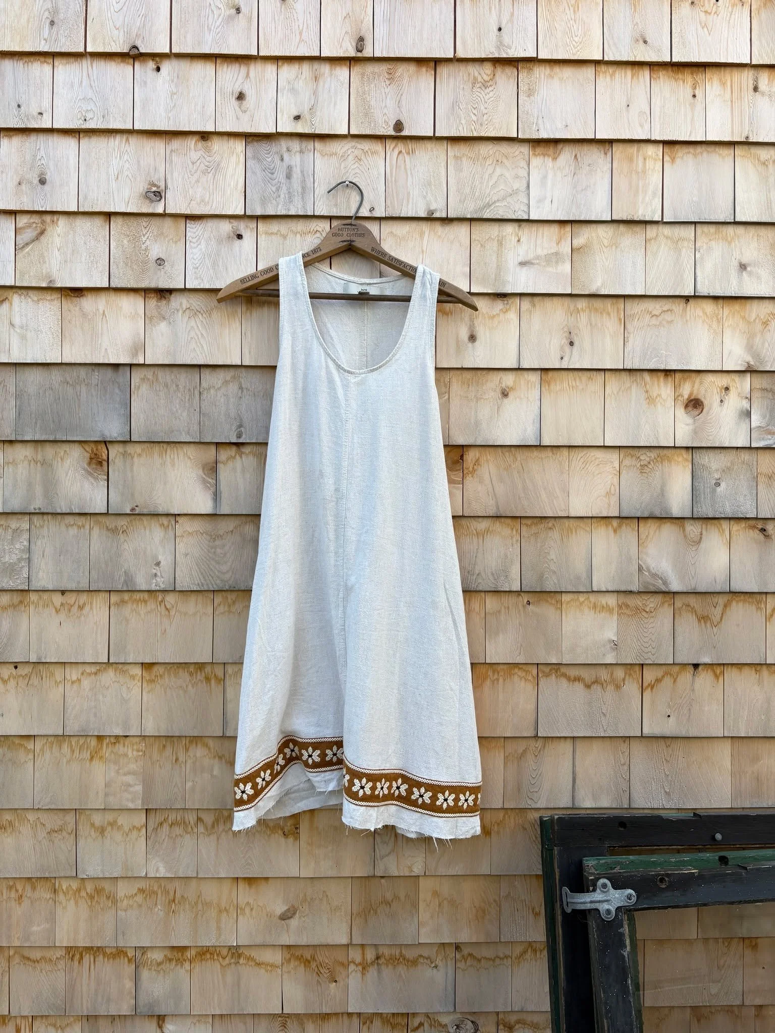 A previous house guest left this dress behind. It was in my &quot;to cut into&quot; pile for a while... but I often revisit the fully functioning clothing items and decide they'd be happier worn. I love how this dress turned out with a much beloved r